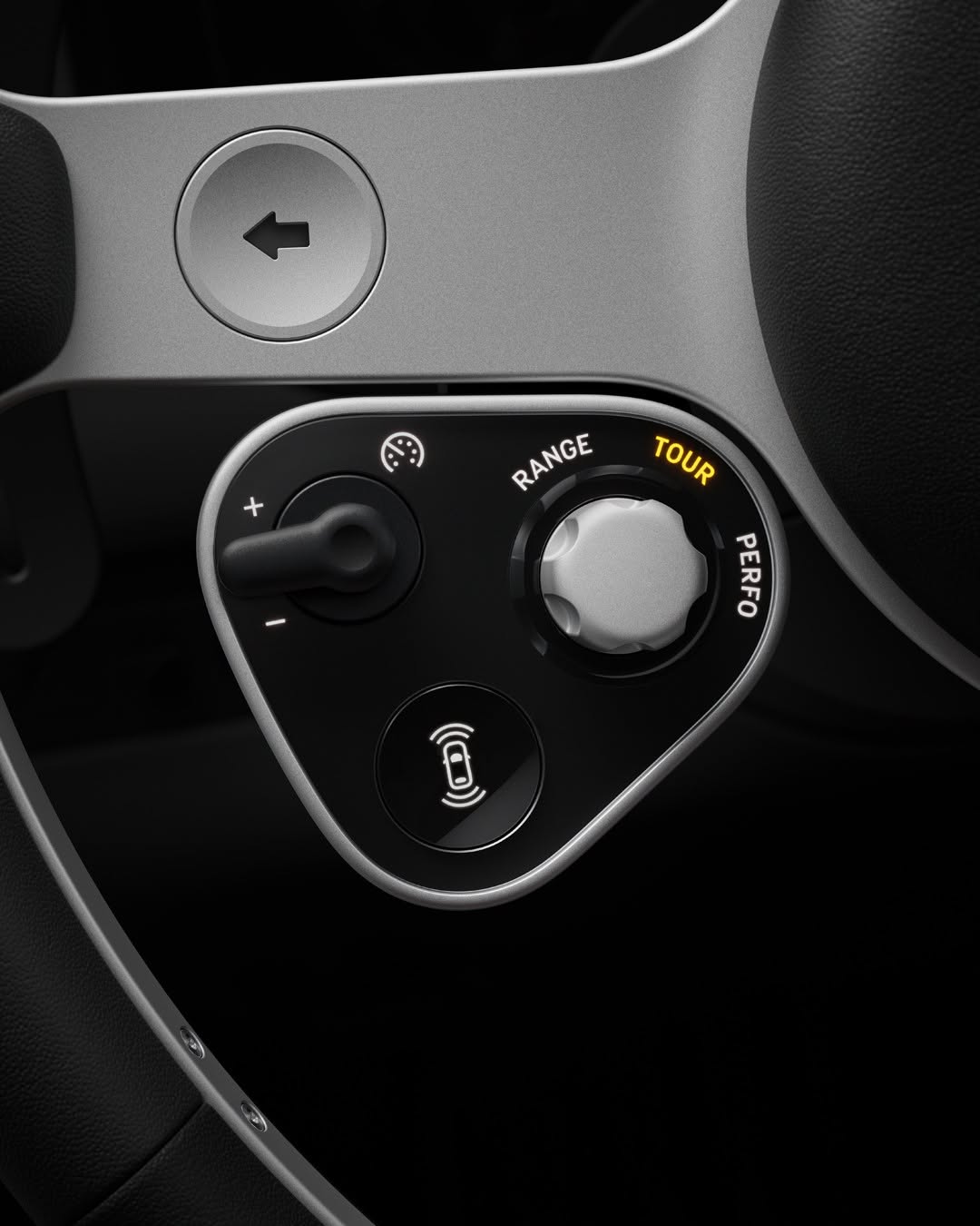 JONY IVE'S FIRST collaboration with Ferrari (image 6)