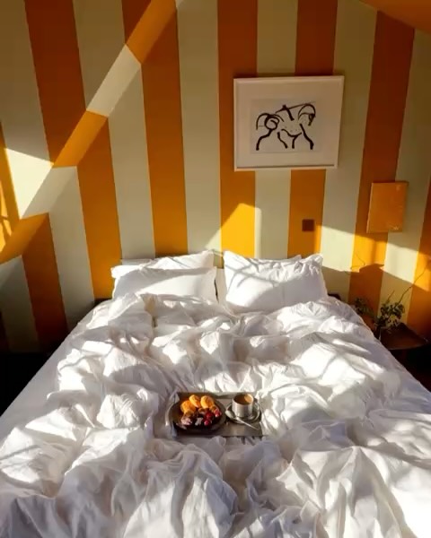 A Free Hotel for Creatives Has Opened (image 3)