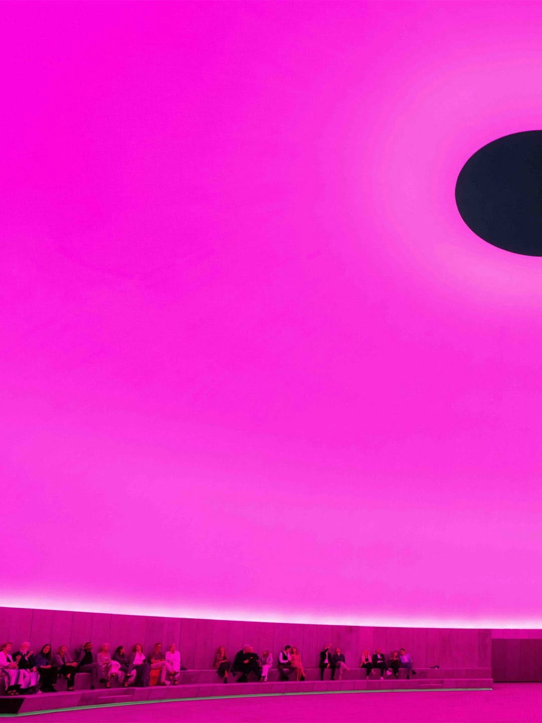 JAMES TURRELL BUILDS WORLDS LARGEST SKYSPACE IN AARHUS (image 2)