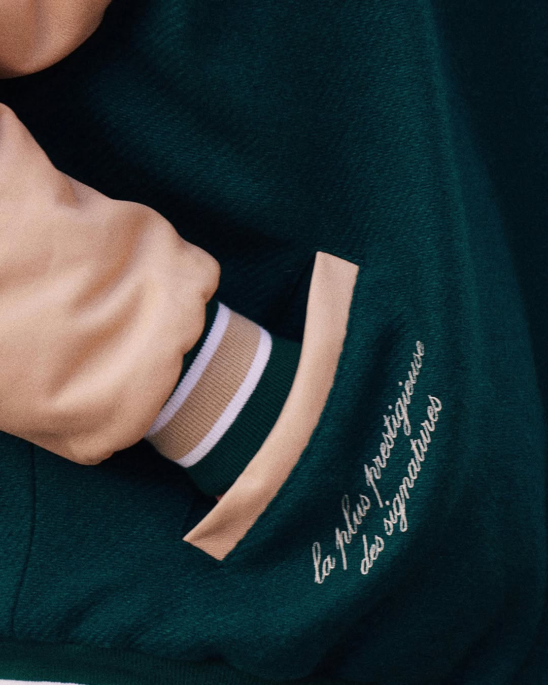 AUDEMARS PIGUET DROPS RARE 150TH ANNIVERSARY MERCH (image 4)