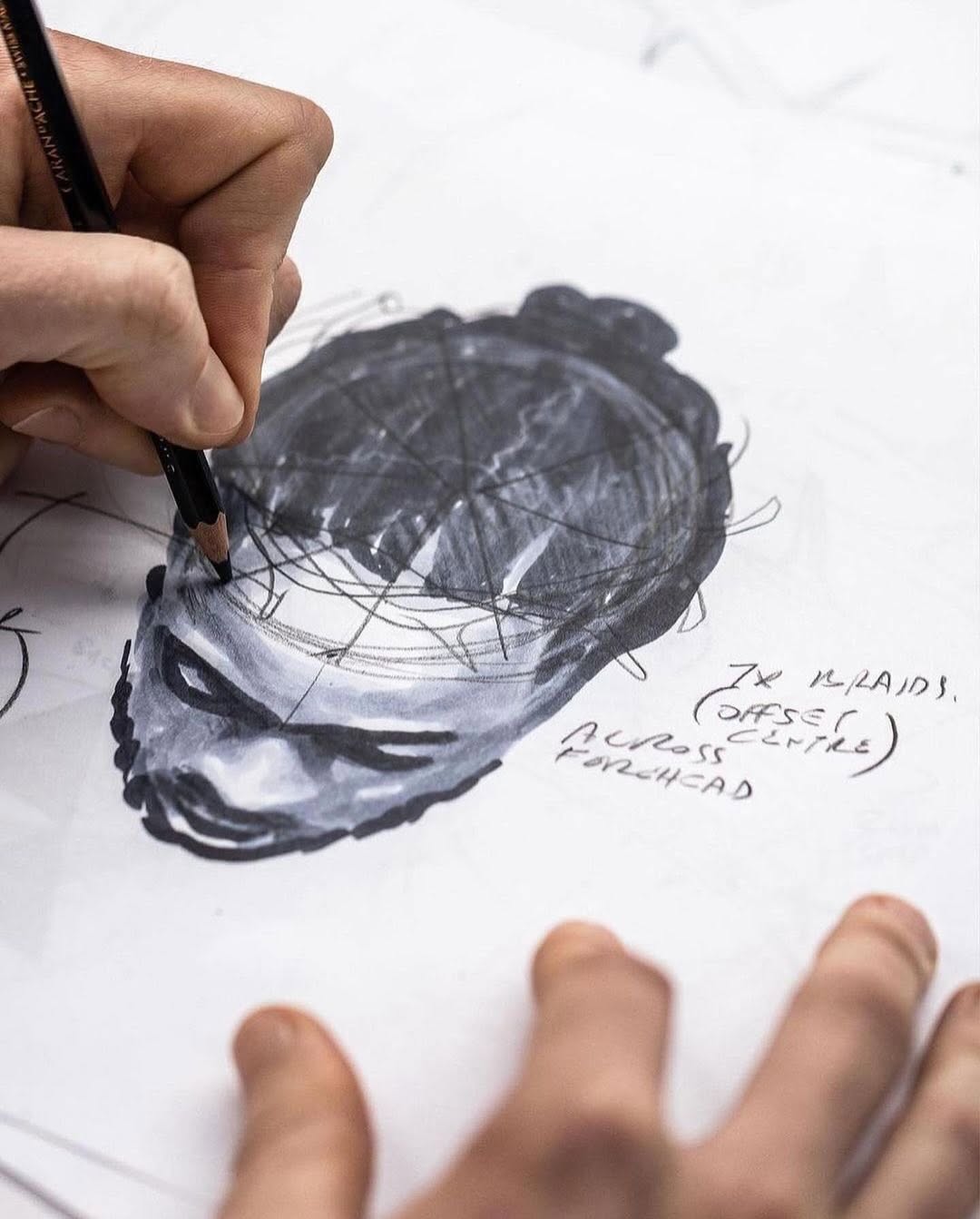 KENDRICK LAMAR 3 MILLION DOLLAR TIFFANY CROWN OF THORNS (image 6)