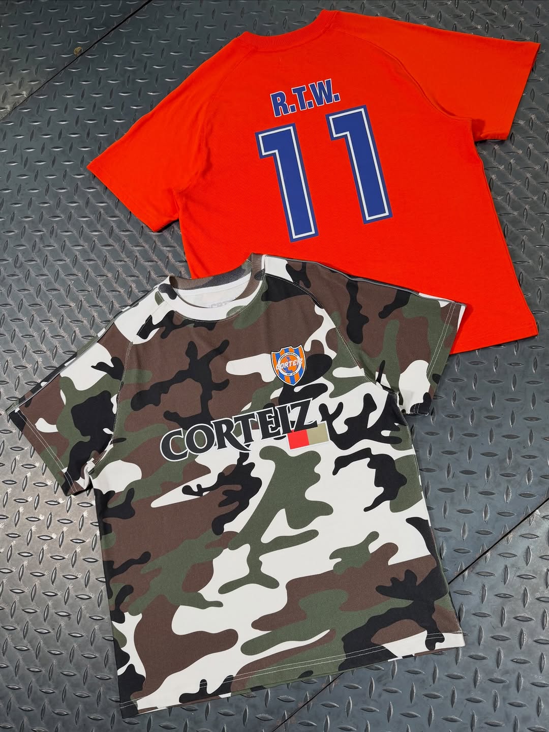 CORTEIZ DROPS FRIDAY TEASER AHEAD OF NEW ERA COLLAB LAUNCH (image 6)