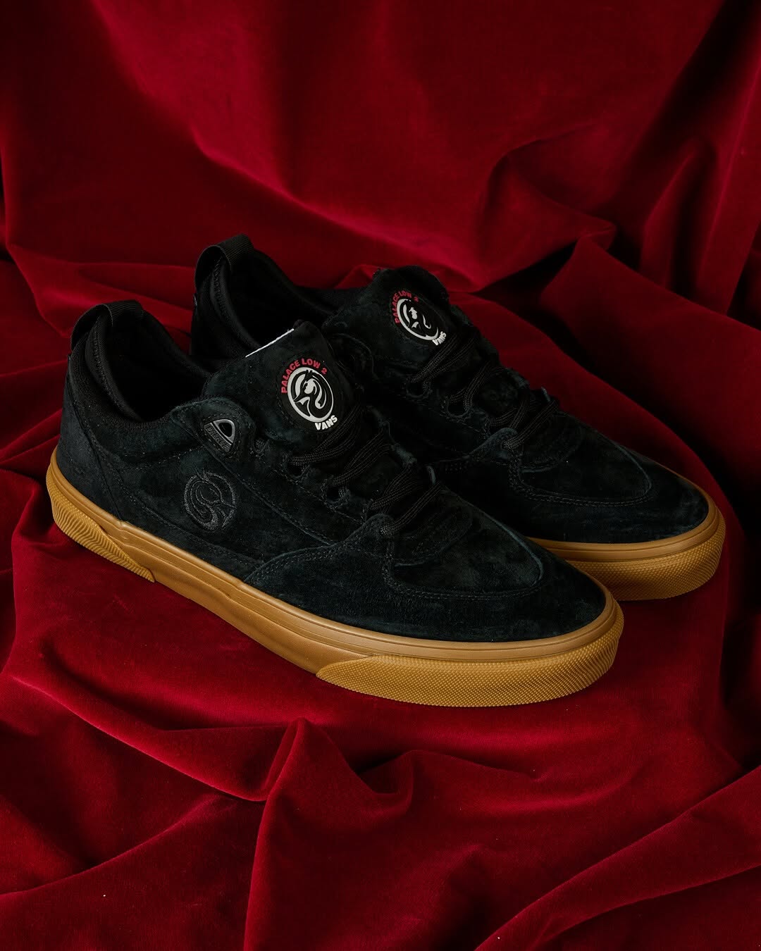 VANS x PALACE release LOW 2 (image 2)