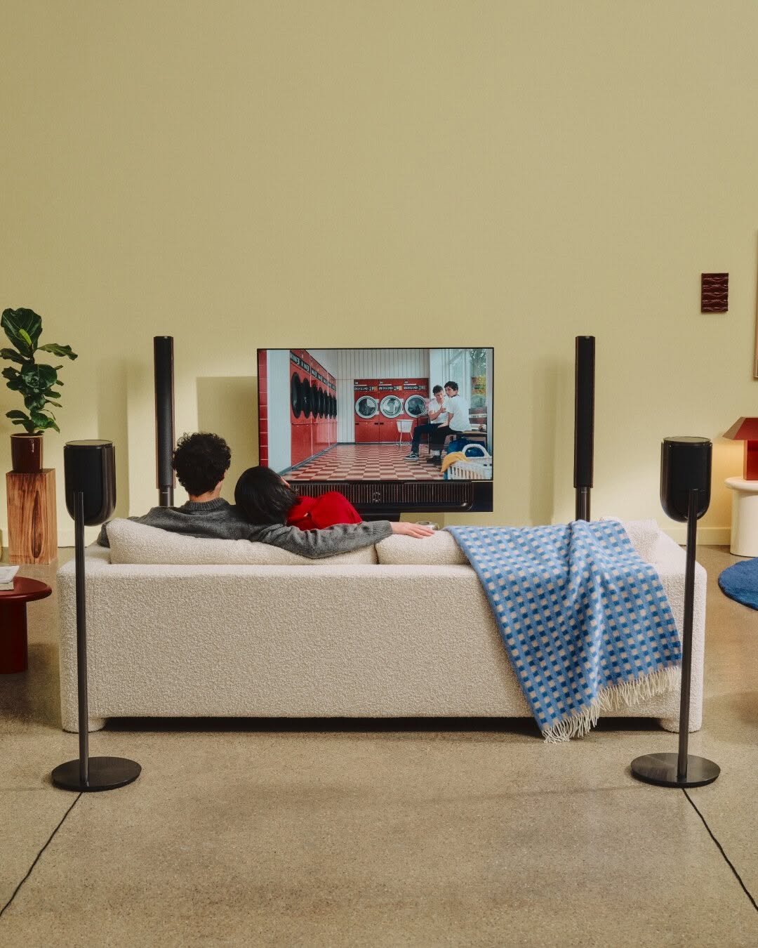 BANG & OLUFSEN SURROUND SOUND PUSH AMID CEO SHAKEUP