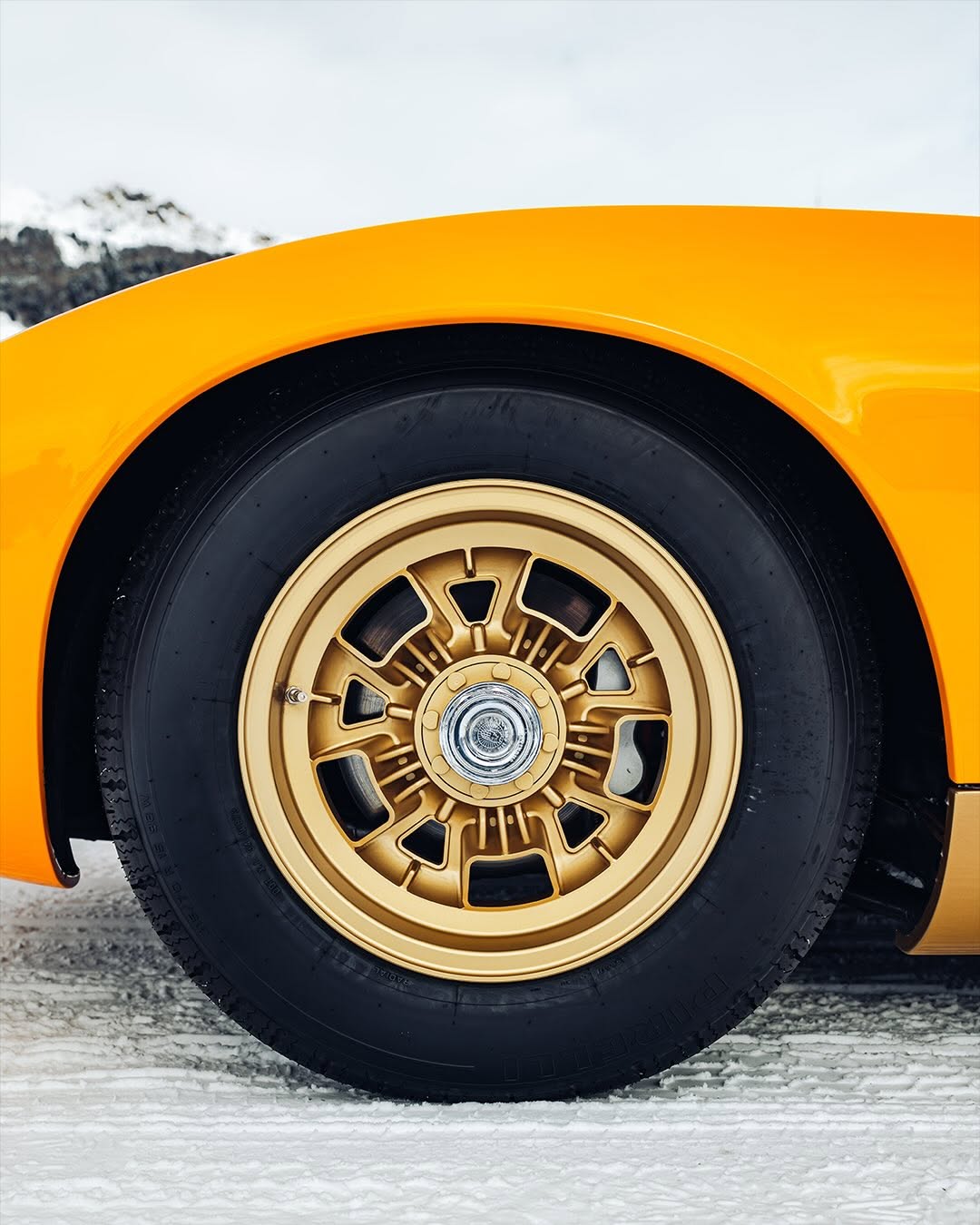 LAMBORGHINI REVIVES the MIURA LEGEND  (image 2)