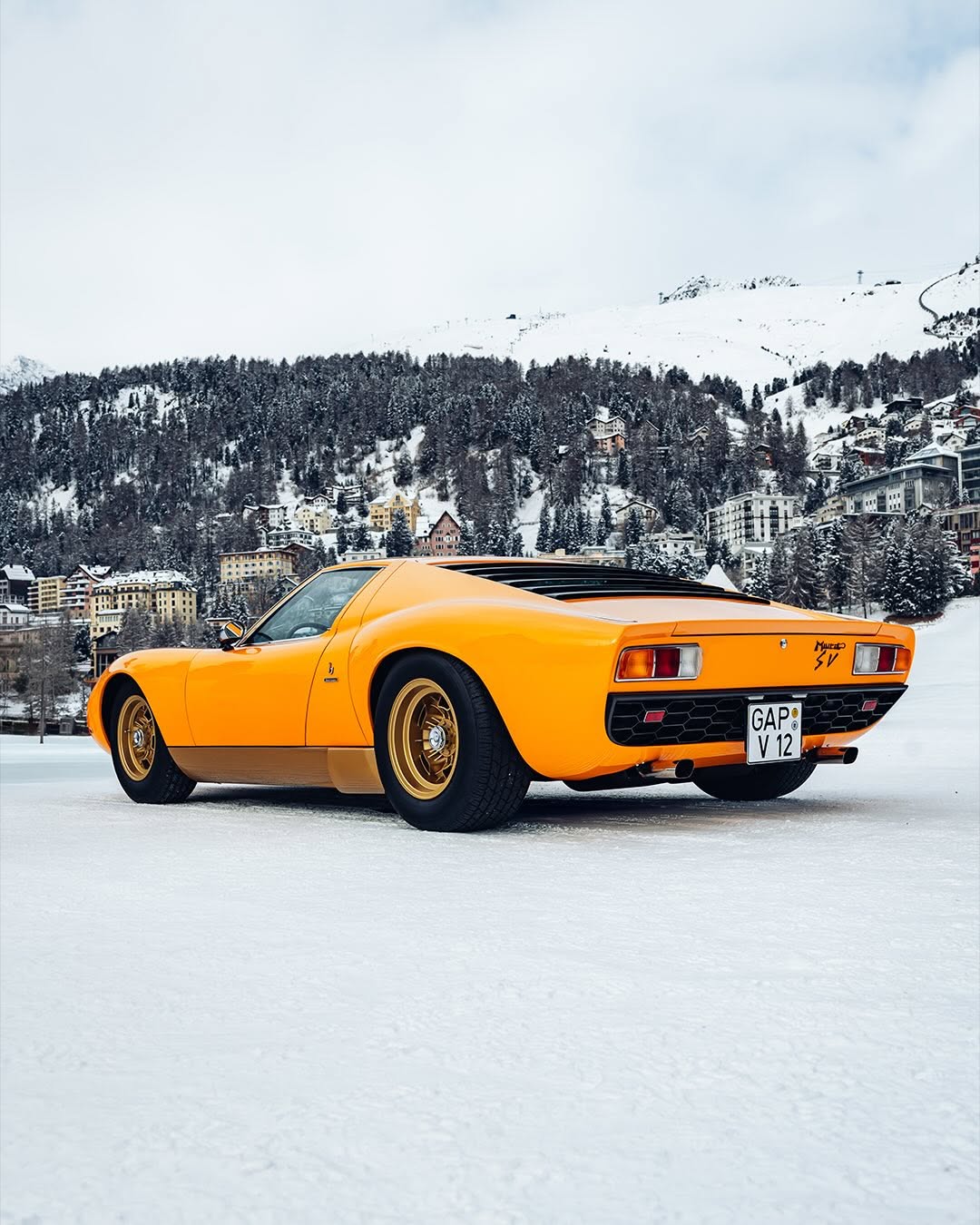 LAMBORGHINI REVIVES the MIURA LEGEND  (image 5)