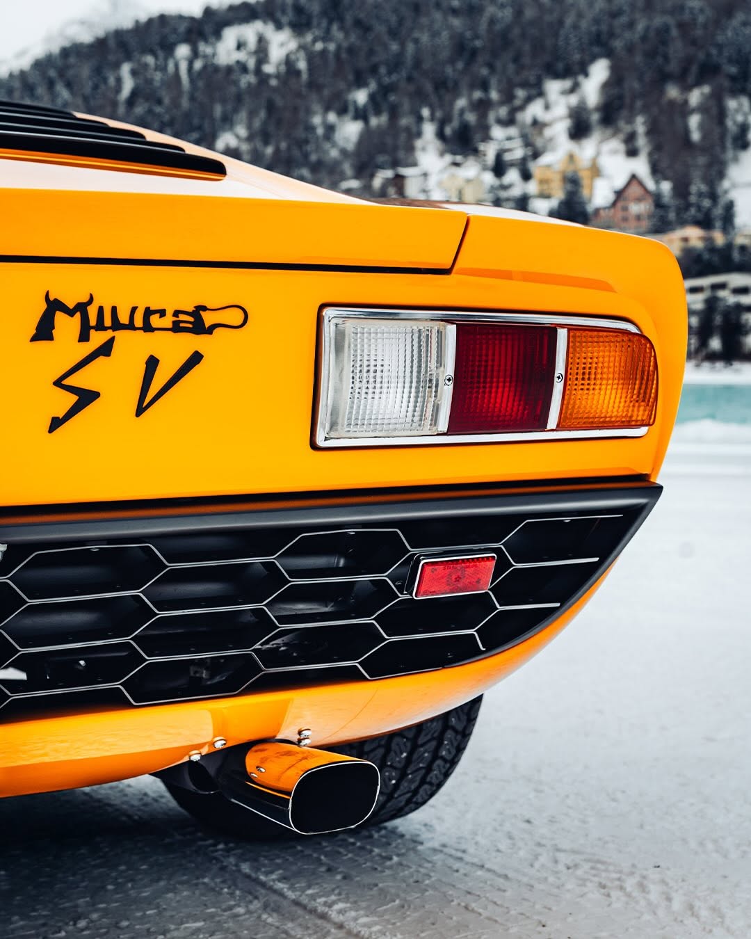 LAMBORGHINI REVIVES the MIURA LEGEND  (image 6)