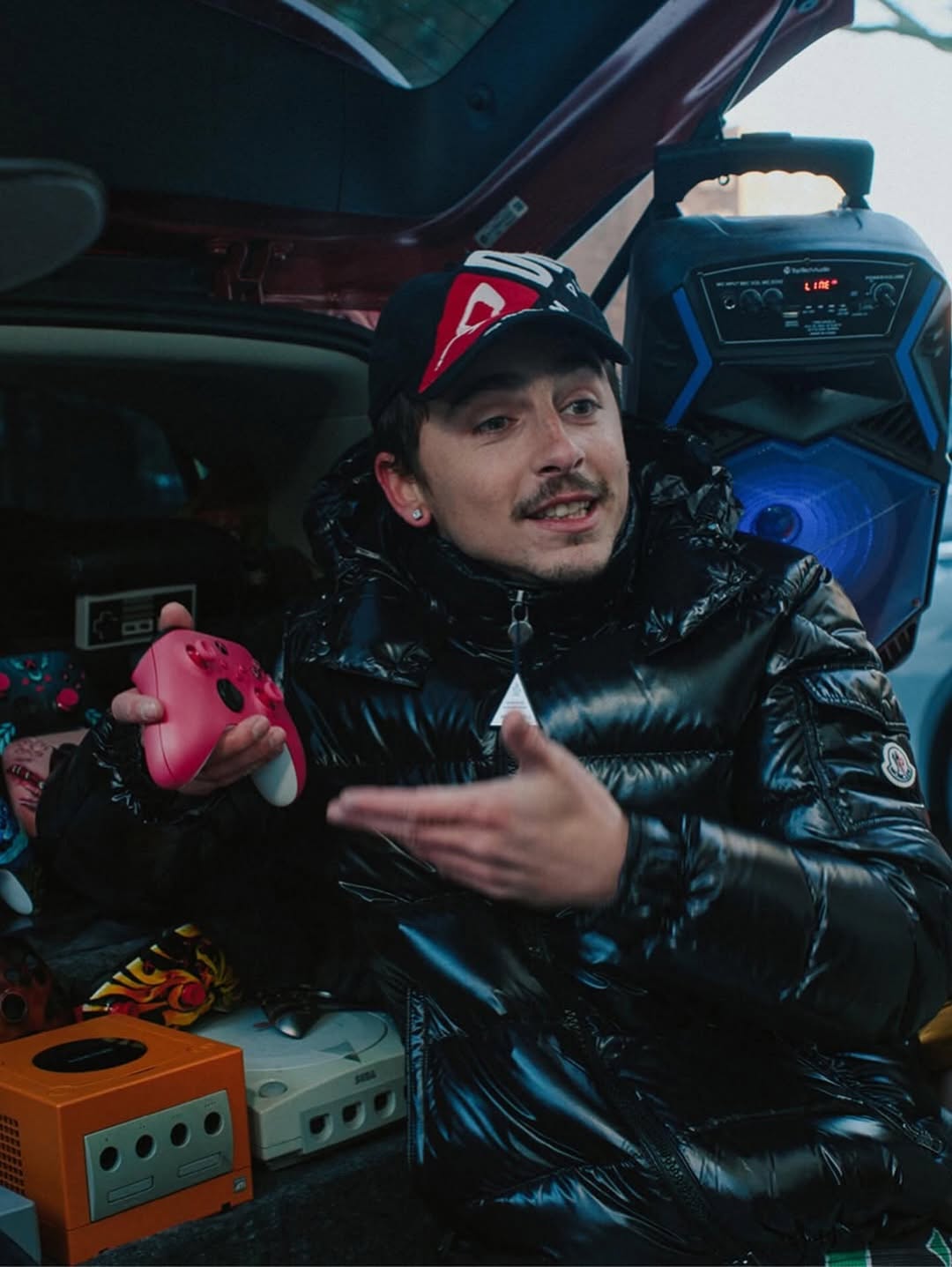 TIMOTHEE CHALAMET TRANSFORMS INTO YU GI OH CHAMPION SHEND (image 4)