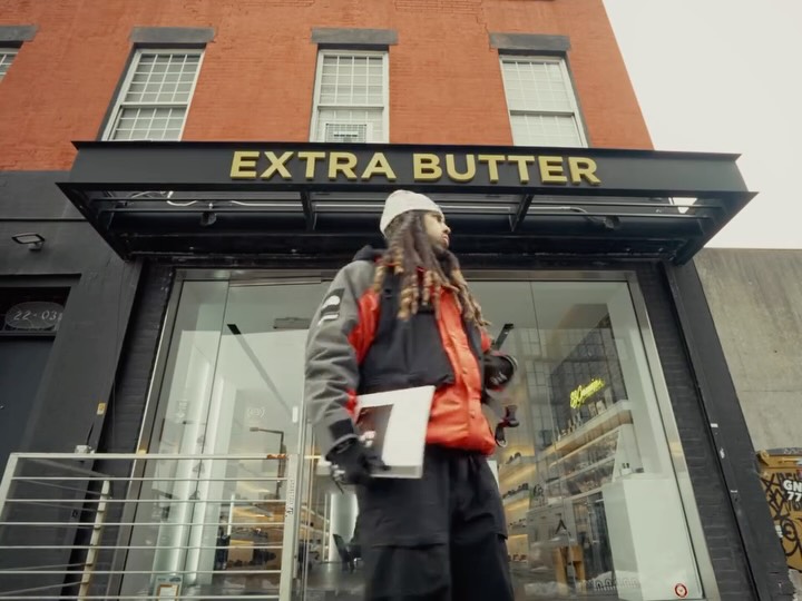 AIMOS DEBUTS EGYPT PHOTO BOOK AT EXTRA BUTTER MARCH 5