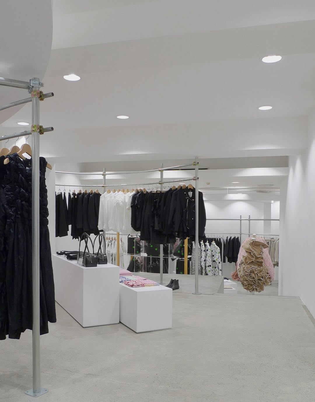 COMME DES GARCONS REOPENS KYOTO FLAGSHIP WITH BOLD REDESIGN (image 8)