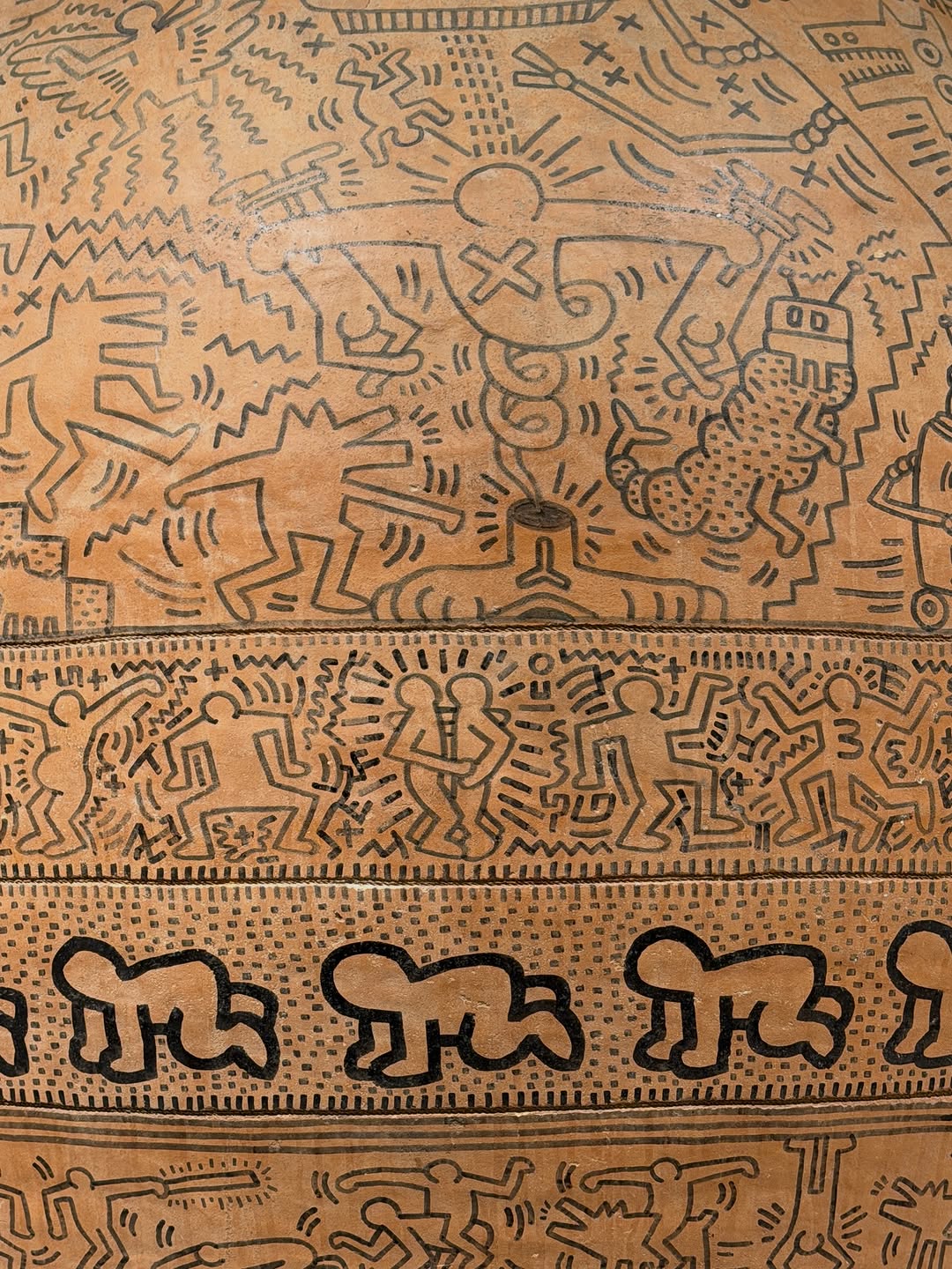 KAWS ENDORSES KEITH HARING EXHIBITION AT BRANT FOUNDATION (image 5)