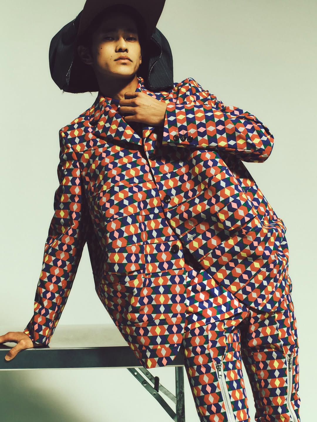 REI KAWAKUBO CALLS FOR PEACE WITH NOT SUITS BUT SUITS SS26 (image 5)