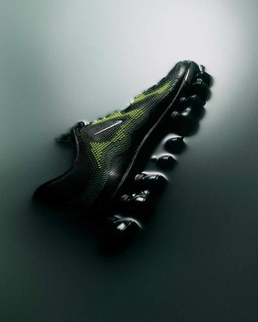 NIKE AIR LIQUID MAX DEBUTS MARCH 26 WITH POISON DART FROG TECH