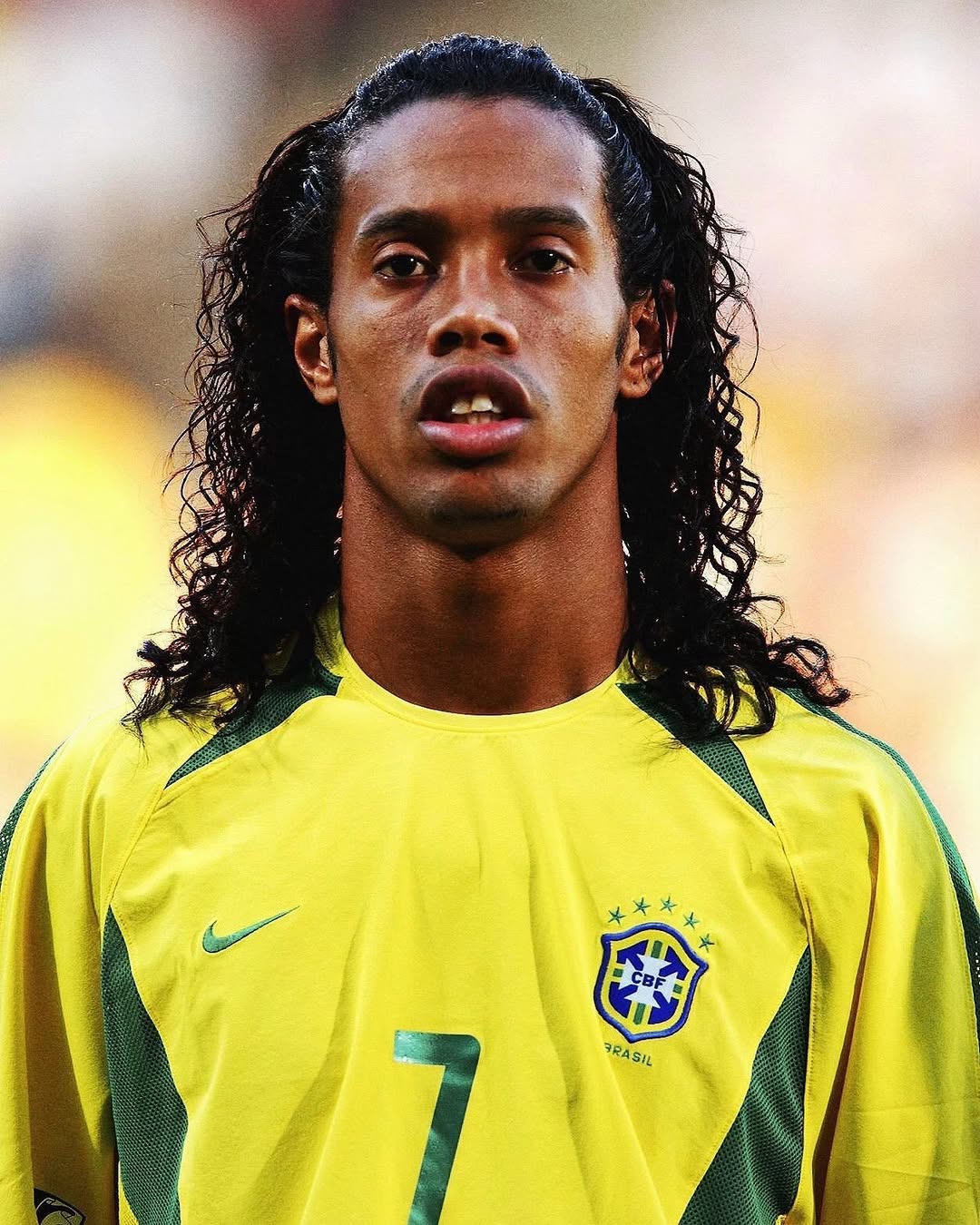 RONALDINHO NETFLIX DOCUMENTARY DROPS APRIL 16 WITH MESSI INTERVIEWS (image 7)