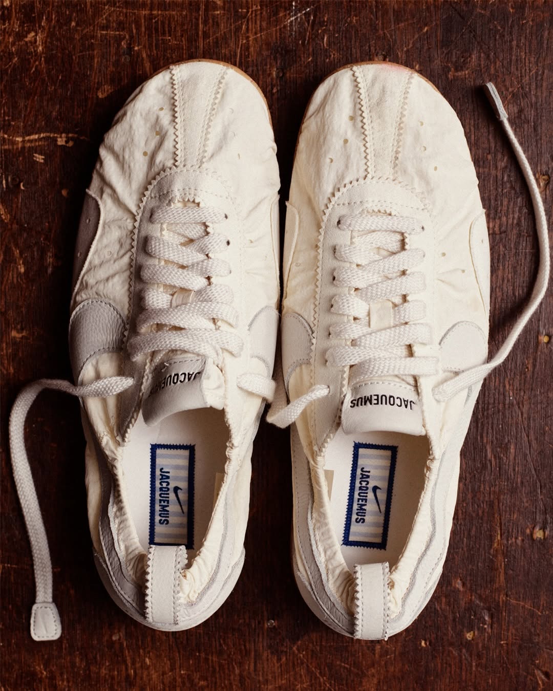 NIKE X JACQUEMUS MOON SHOE DROPS THREE NEW COLORWAYS FOR $180 (image 4)