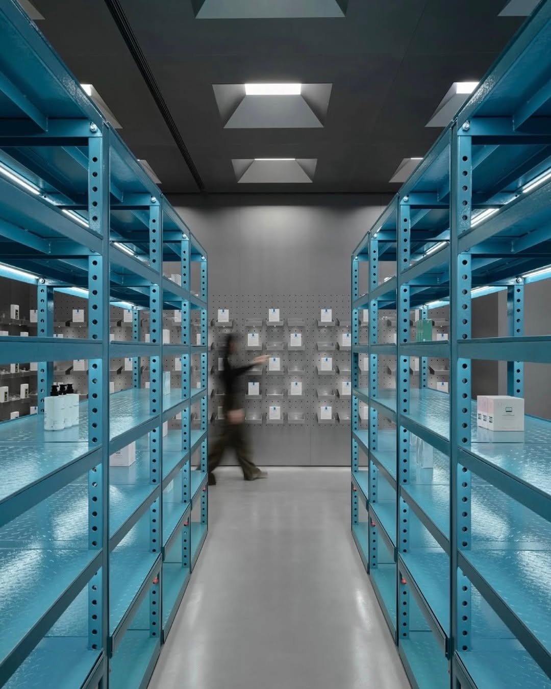 HARMAY HOPSON BY AIM ARCHITECTURE: THE ART DEPOT THAT SELLS LIPSTICK