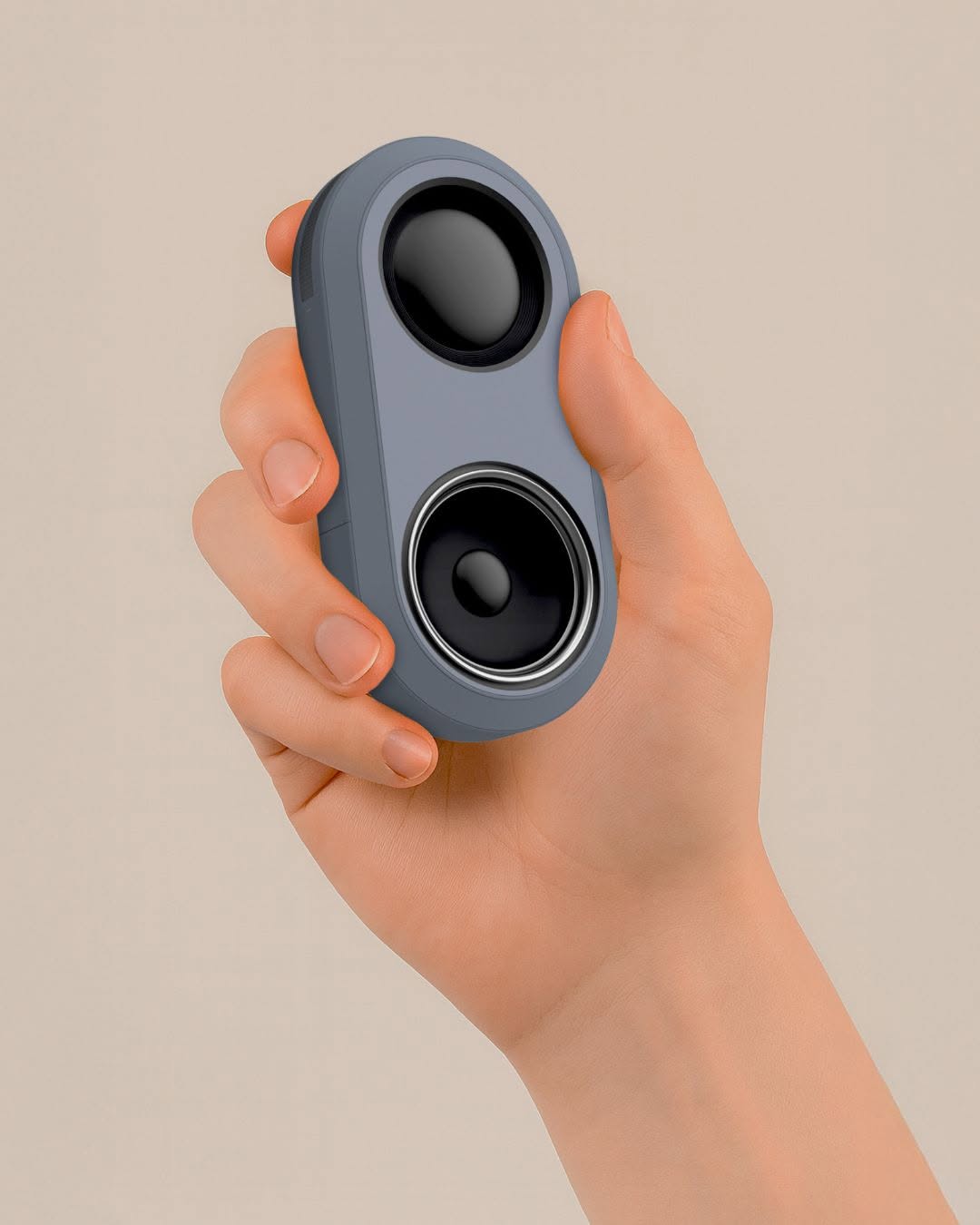 DESIGNWANTED SPOTS MEMORY: THE SPEAKER THAT SPINS TO PLAY