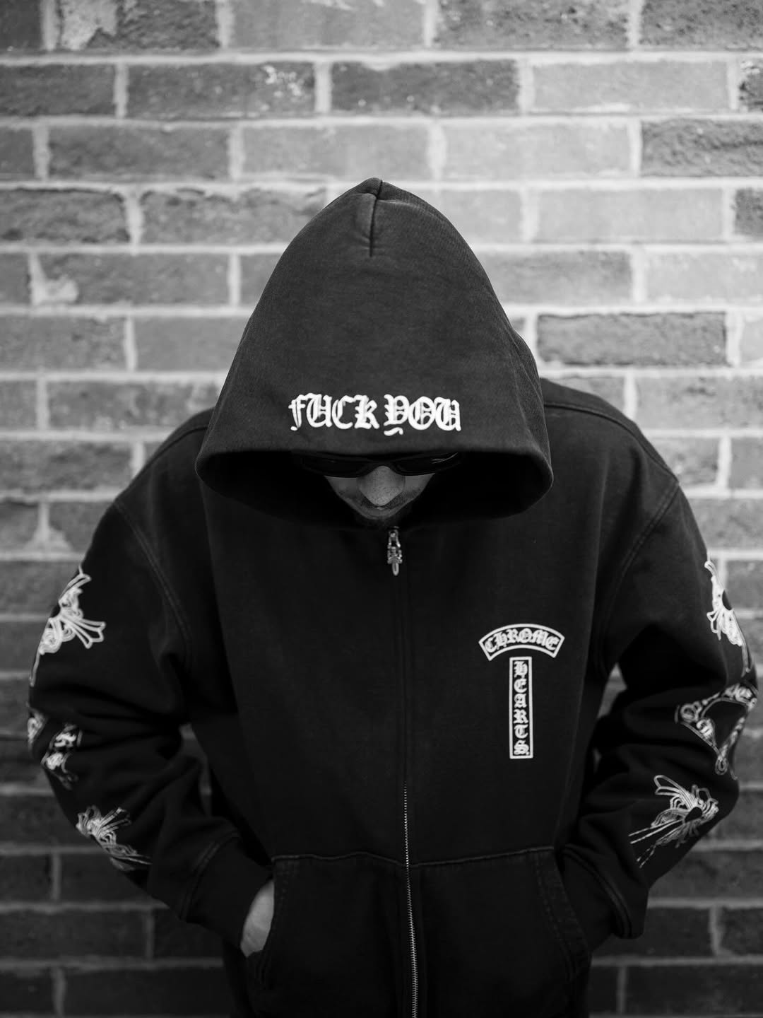 ASVP ILLZ IN CHROME HEARTS IS AN ARGUMENT IN SILVER (image 2)