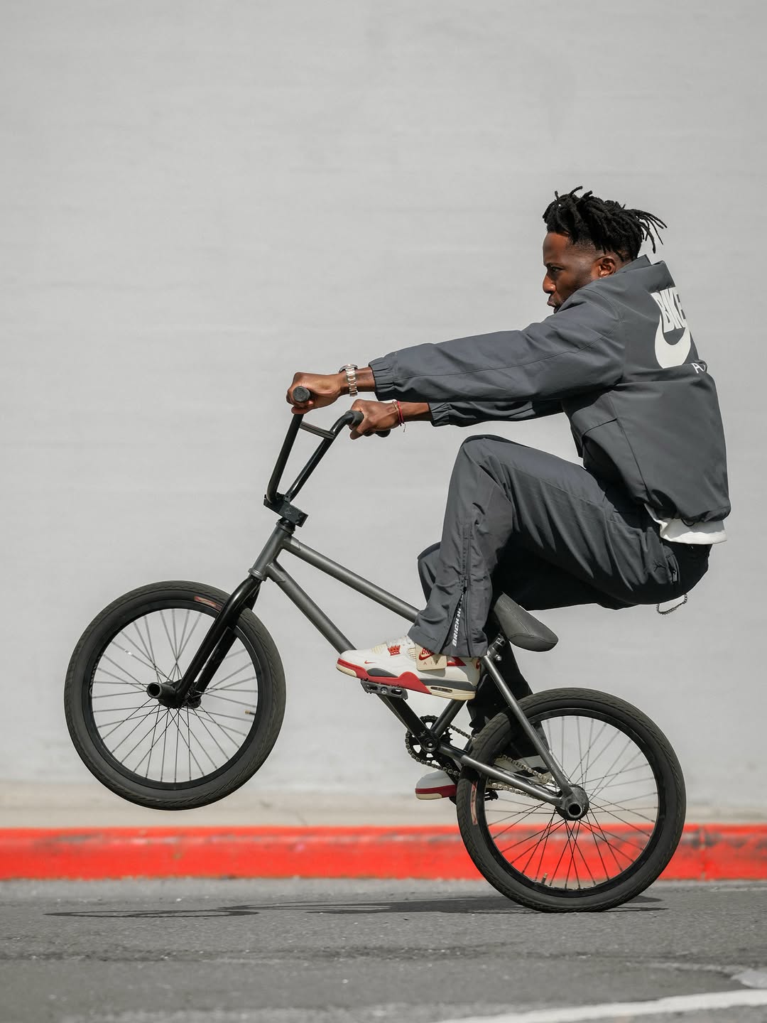 NIGEL SYLVESTER BUILT THE CLOTHES TO MATCH THE SHOE (image 3)