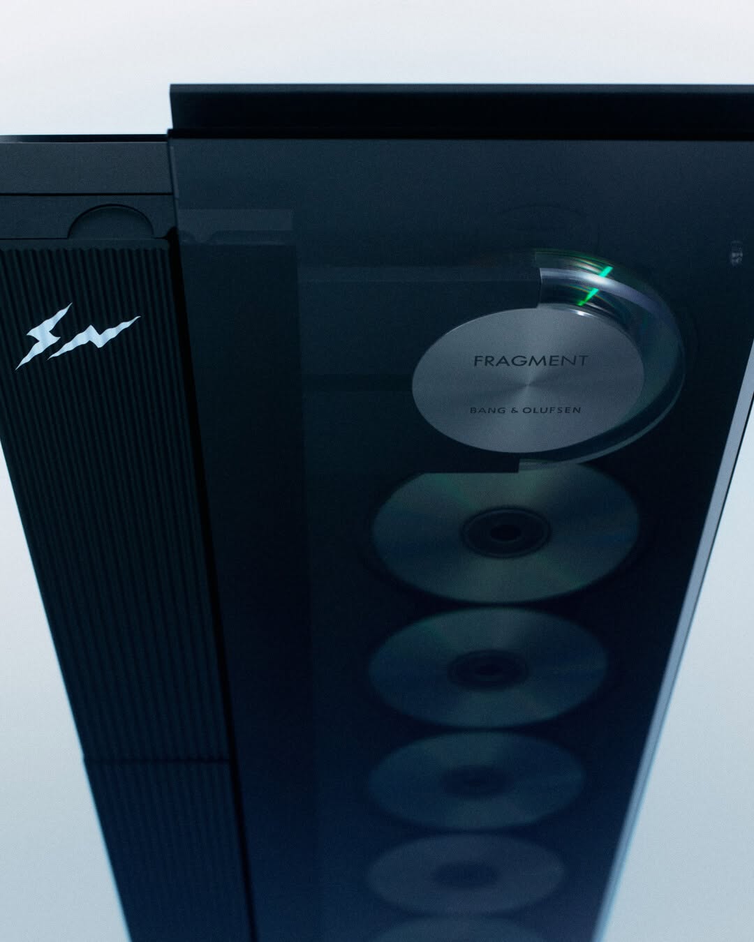 BANG & OLUFSEN AND FRAGMENT MADE A $55,000 CD SYSTEM (image 2)