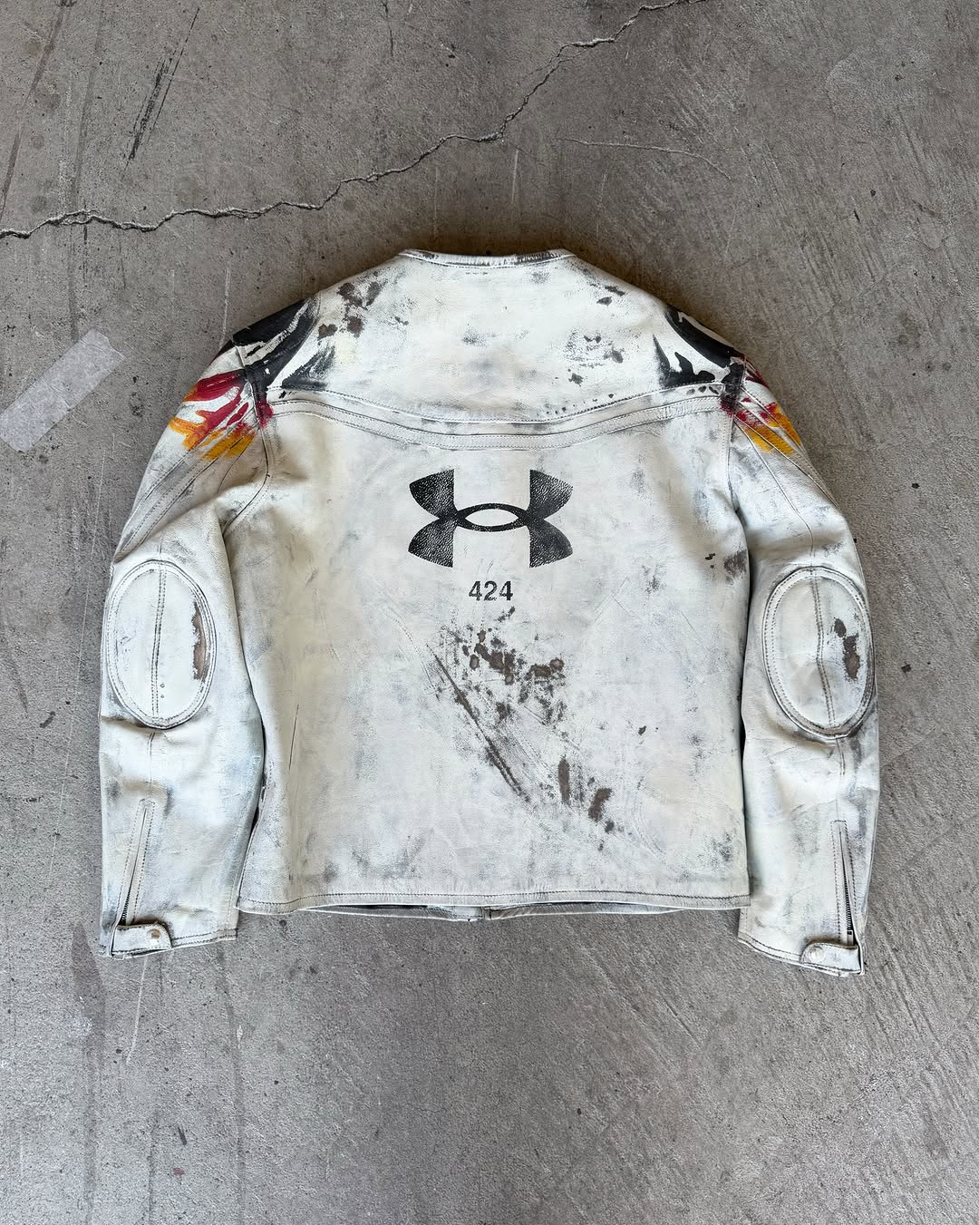 UNDER ARMOUR AND 424 REVIVE PROTECT THIS HOUSE (image 4)