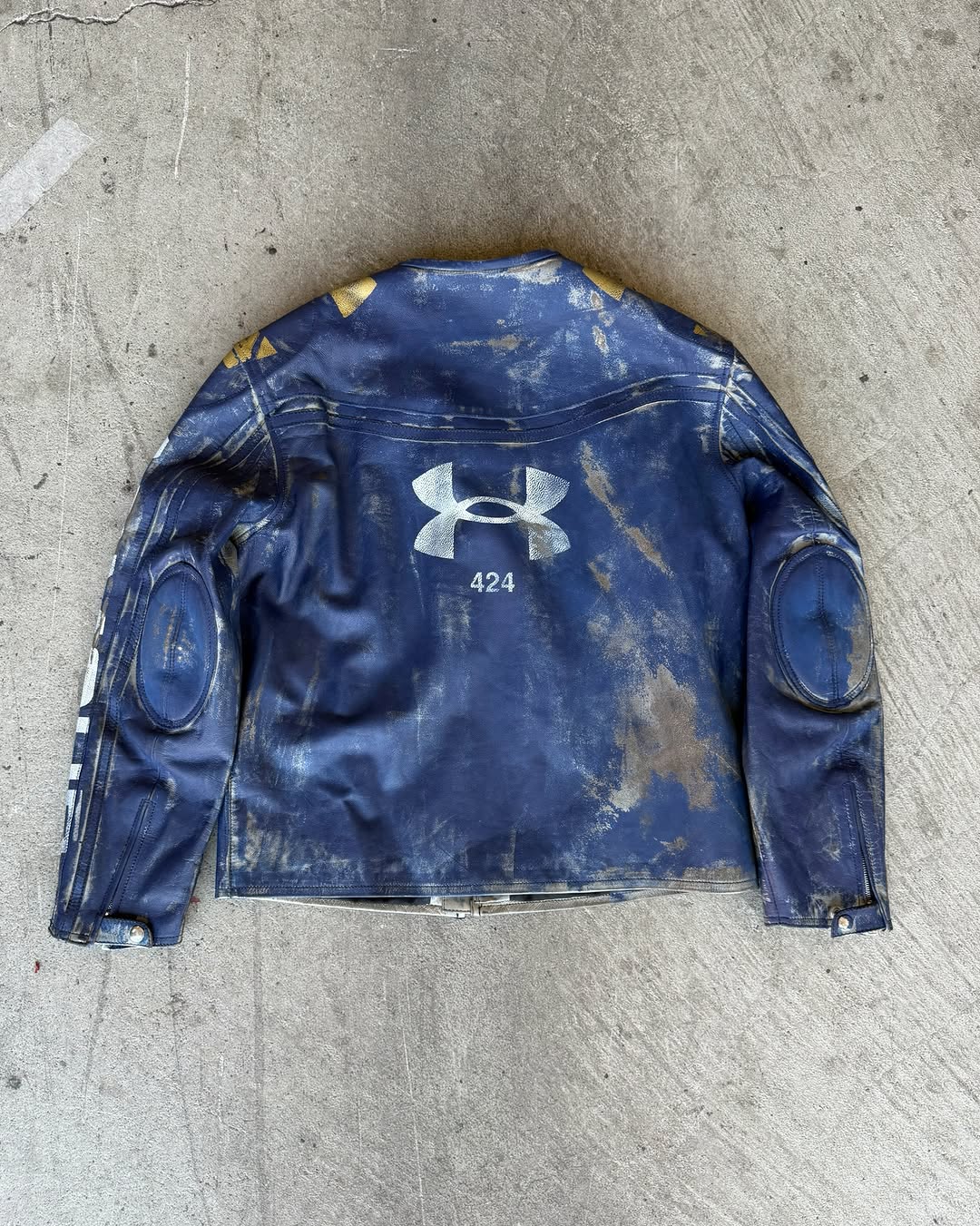 UNDER ARMOUR AND 424 REVIVE PROTECT THIS HOUSE (image 6)