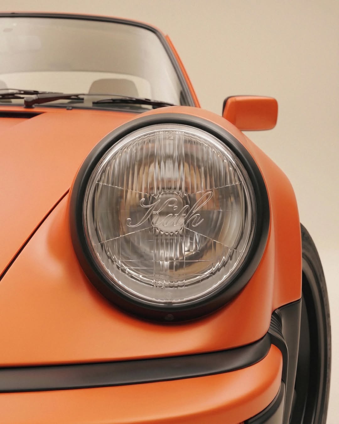 ASHER HYDE PUTS KITH AND THE KNICKS IN A 1987 PORSCHE 930 (image 9)