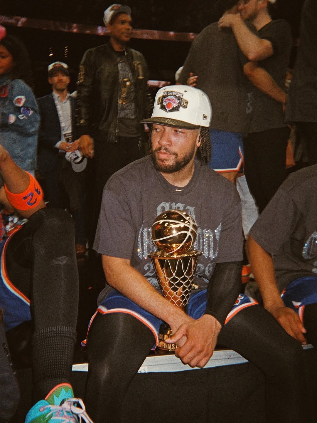 KNICKS 2026 TITLE SHOT ON FILM. PARADE JUNE 18 (image 9)
