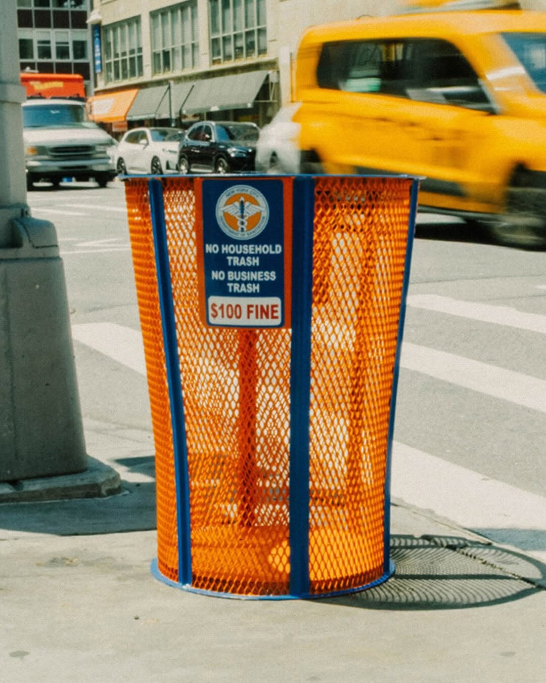 ONLY NY PUTS THE KNICKS CHAMPIONSHIP IN A TRASH CAN (image 2)