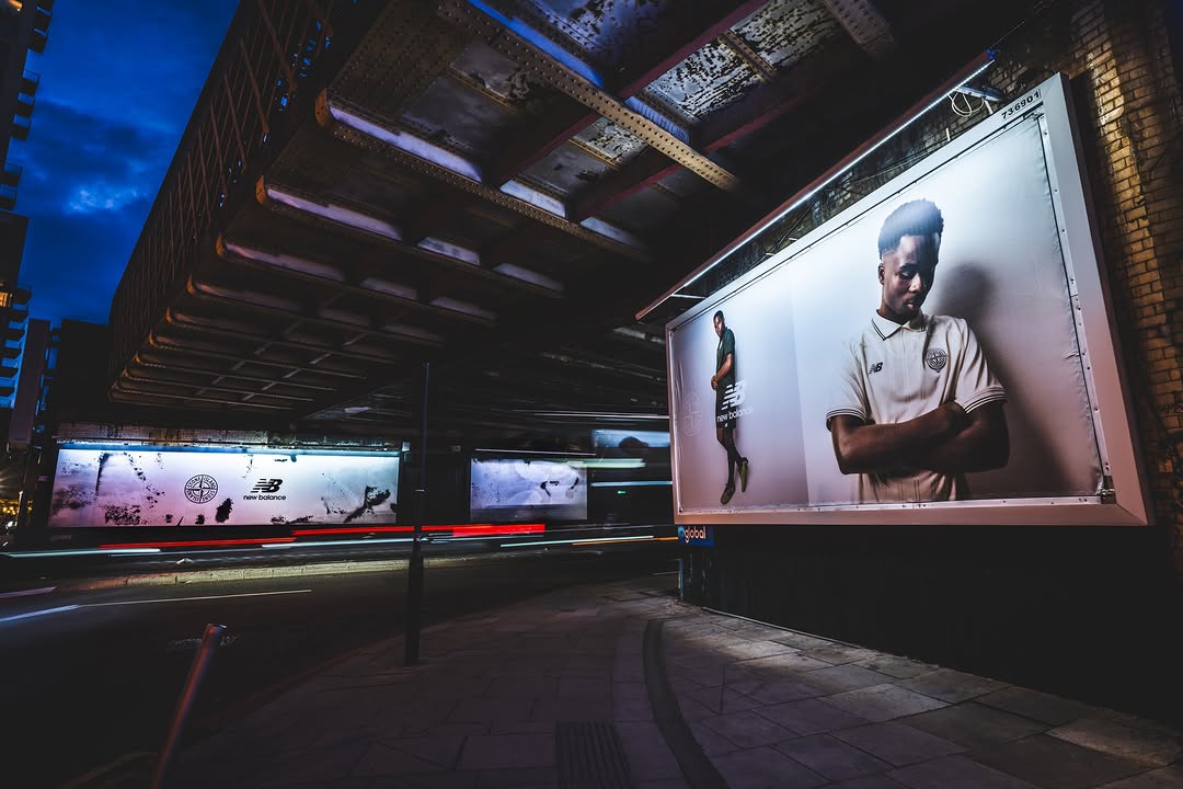 STONE ISLAND TESTS HEAT REACTIVITY ON A LONDON BILLBOARD (image 6)