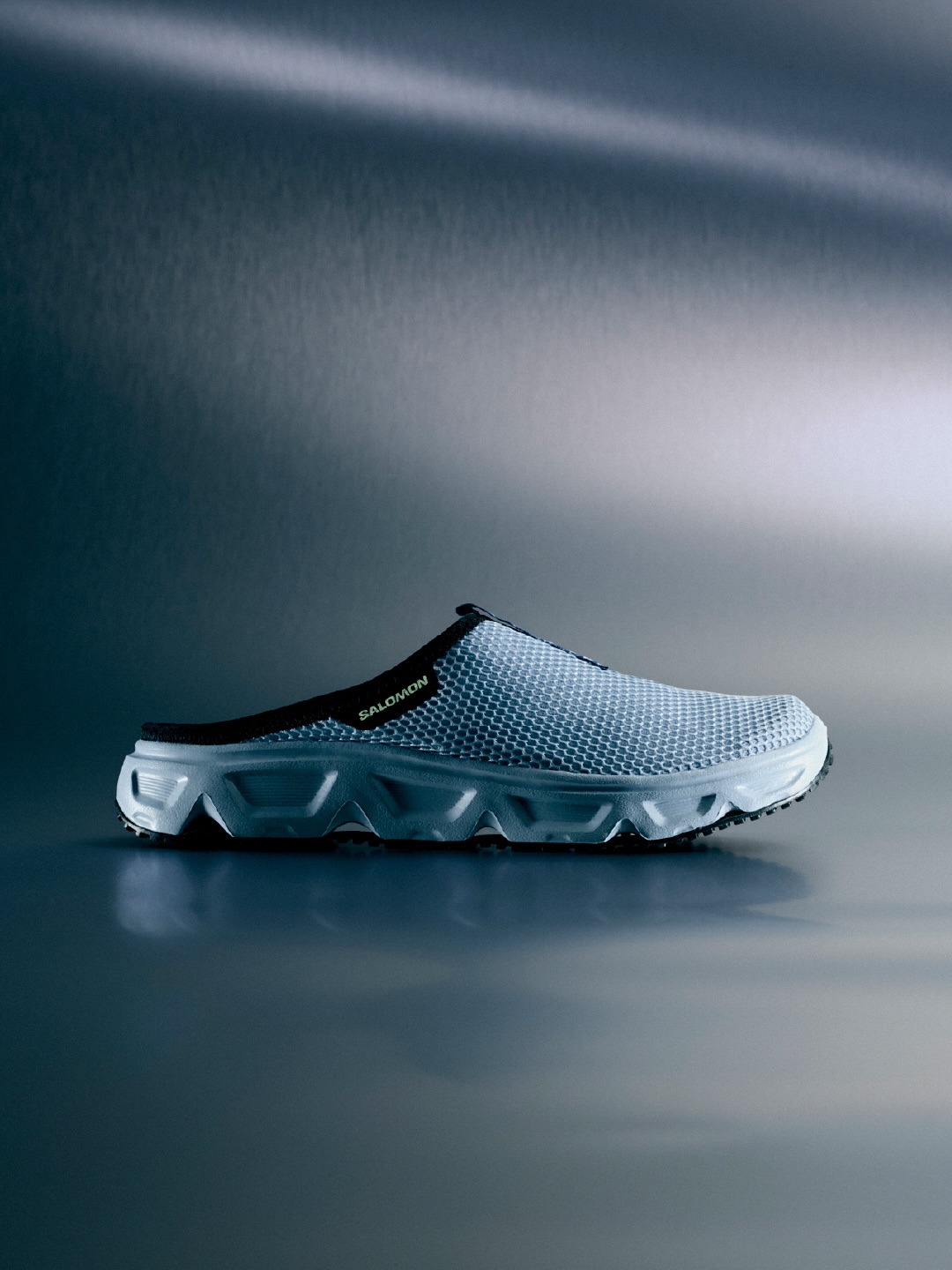SALOMON'S STORM COLLECTION ARRIVES AT $2 BILLION (image 7)