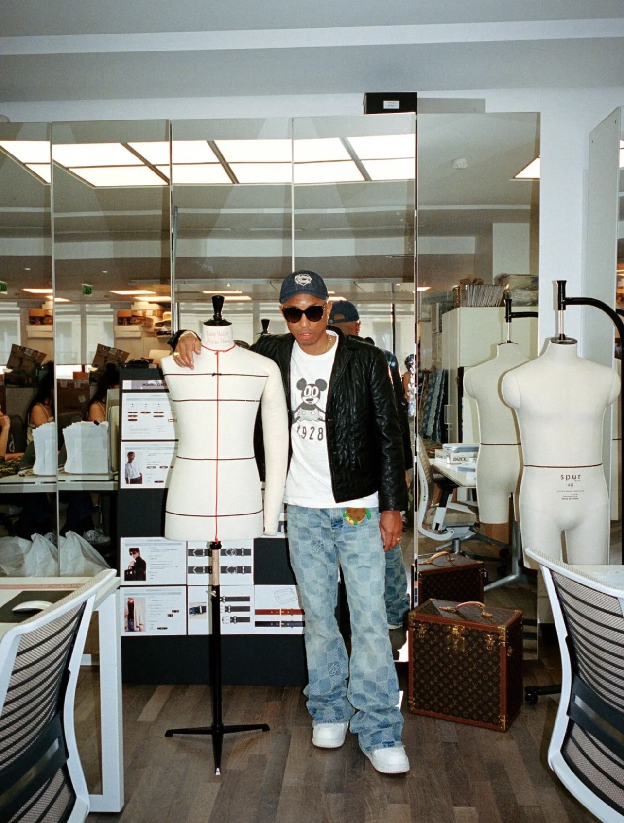 PHARRELL WILLIAMS LEFT NORTHWESTERN FOR LOUIS VUITTON (image 5)