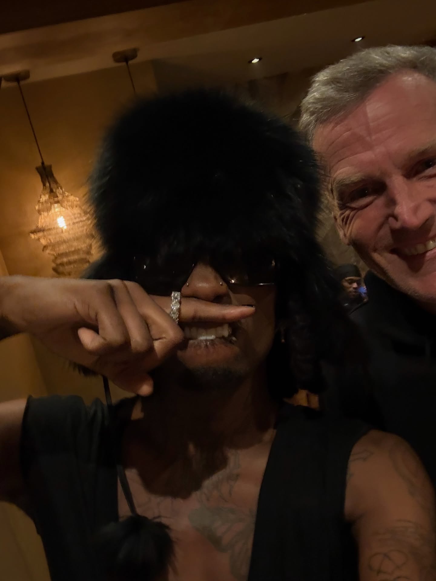 PLAYBOI CARTI HITS THE COFFEESHOP THAT OPENED IN 1992 (image 2)