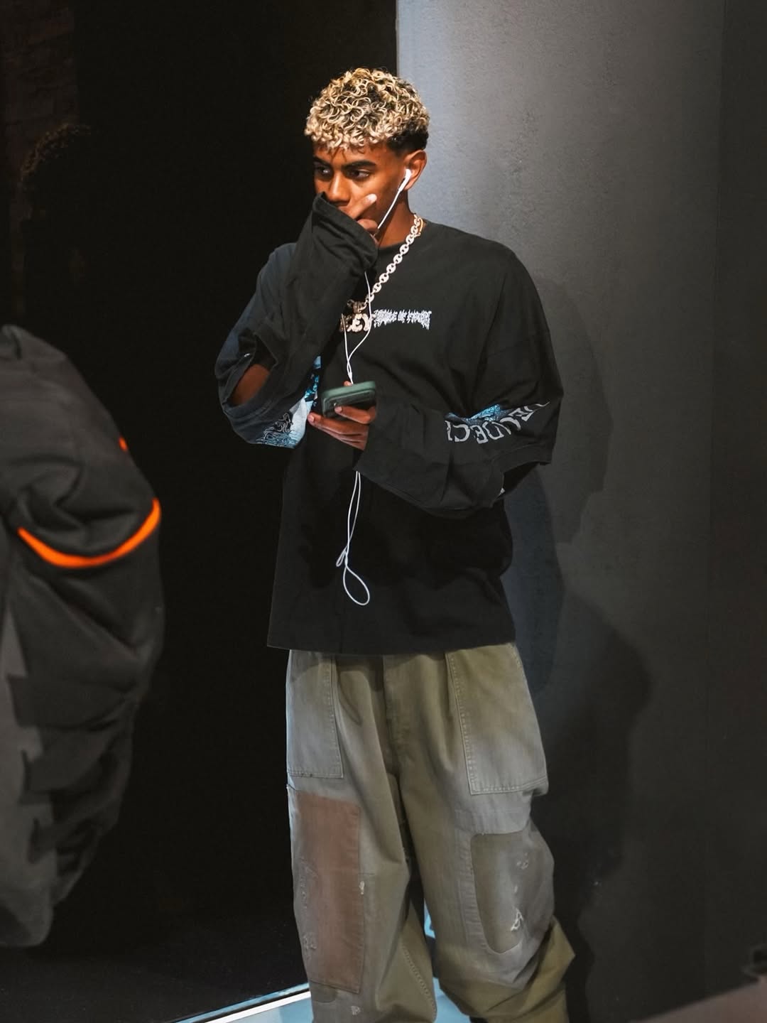 Lamine Yamal wearing a VETEMENTSxCOF piece