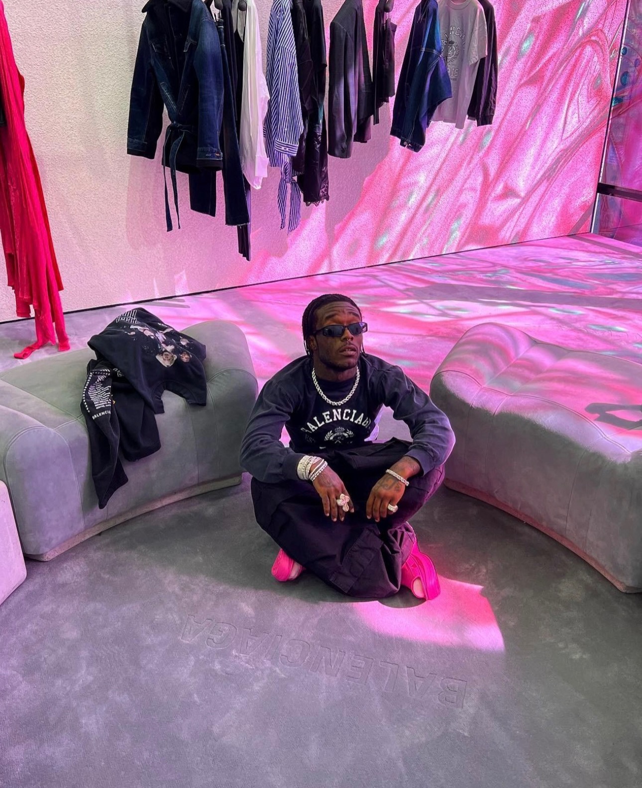 LIL UZI VERT SLEPT INSIDE A BALENCIAGA STORE (image 4)