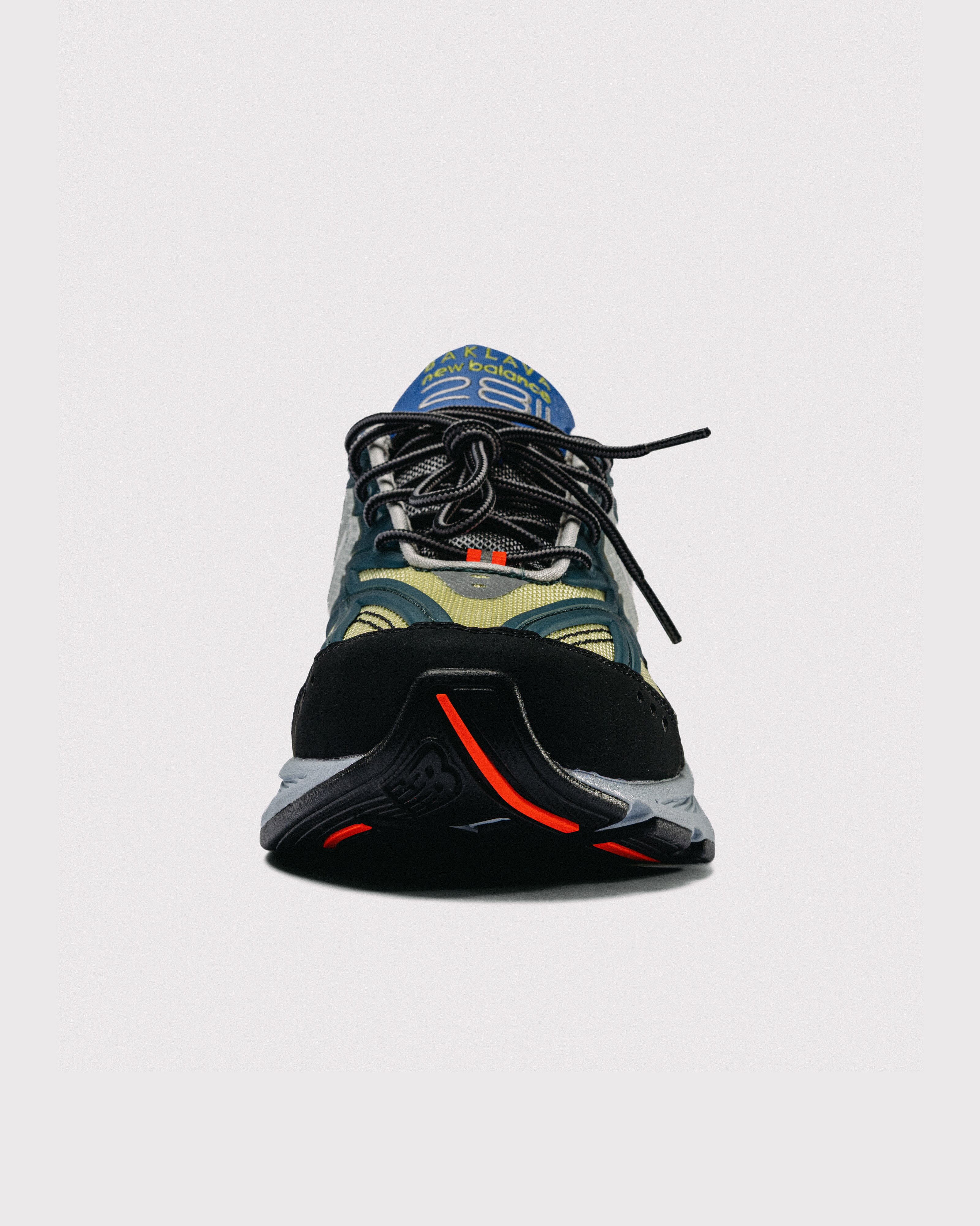 NEW BALANCE 2811 BAKLAVA SELLS AT ONE WEB ADDRESS (image 4)
