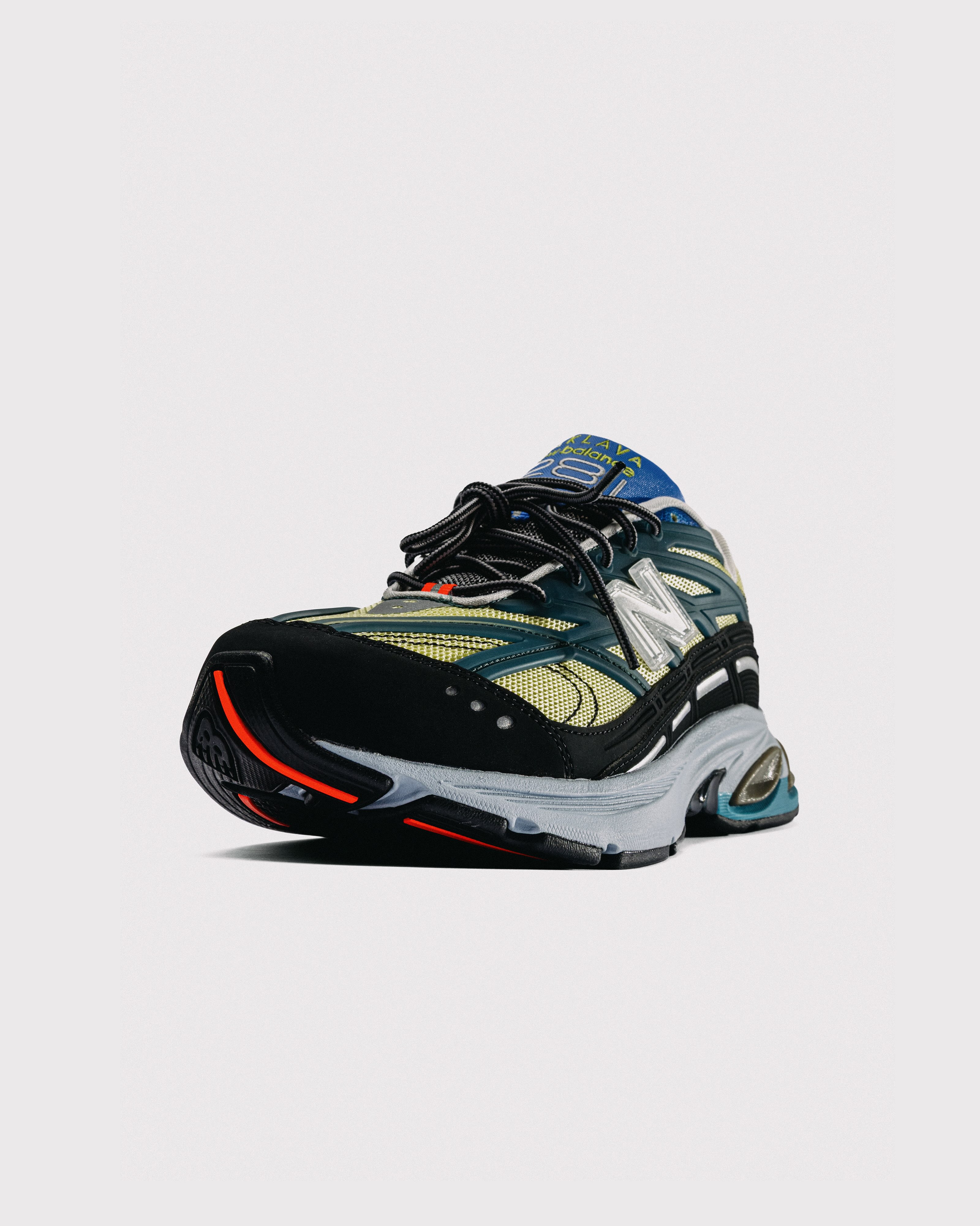NEW BALANCE 2811 BAKLAVA SELLS AT ONE WEB ADDRESS (image 7)