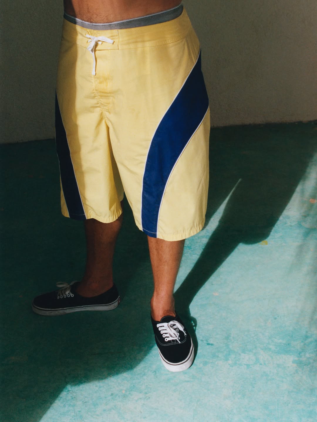 STUSSY'S FALL DROP RUNS THE SAME CLOCK IN FIVE REGIONS (image 3)