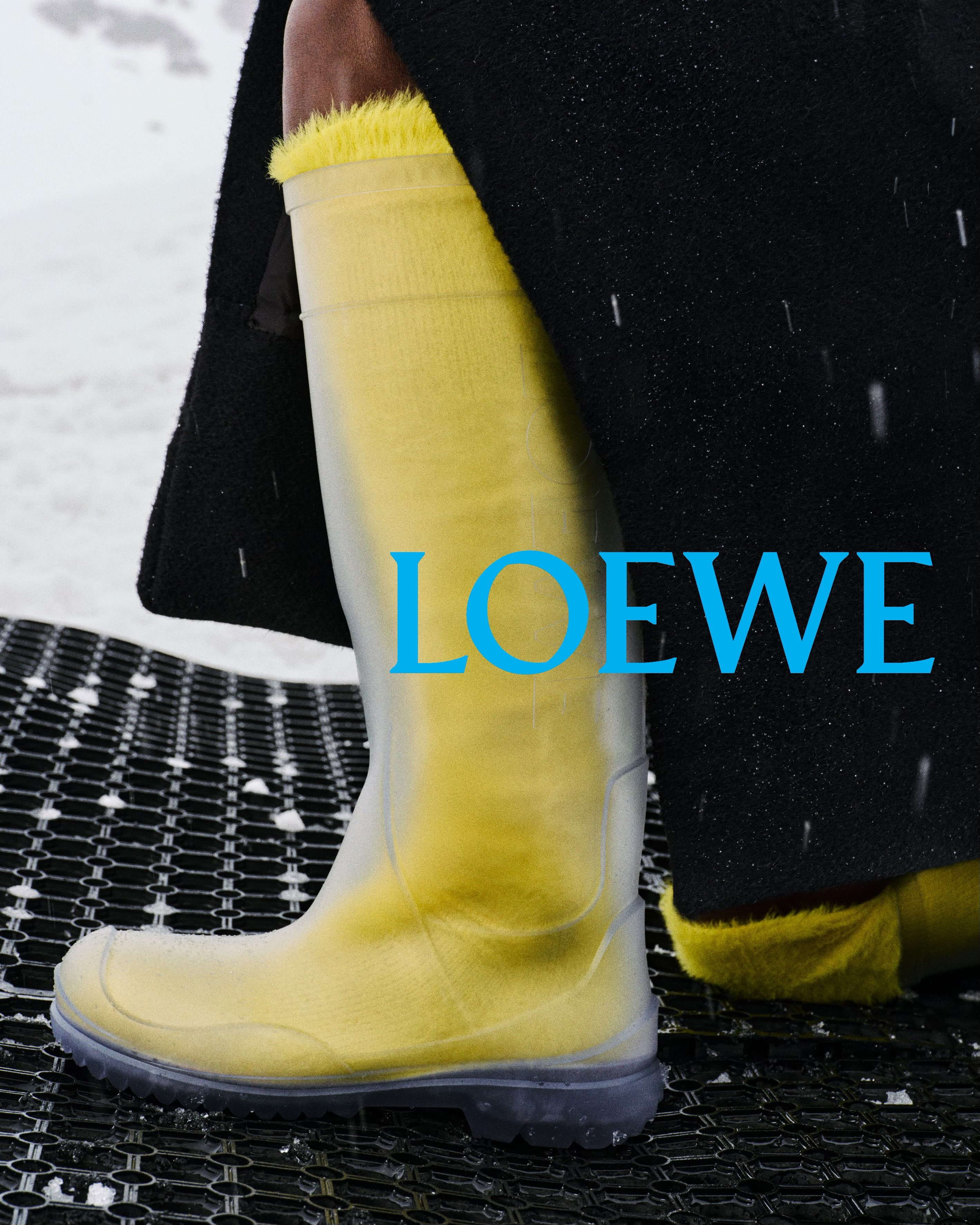 LIL YACHTY AND JULIA GARNER SCALE A GLACIER FOR LOEWE FW26 (image 4)