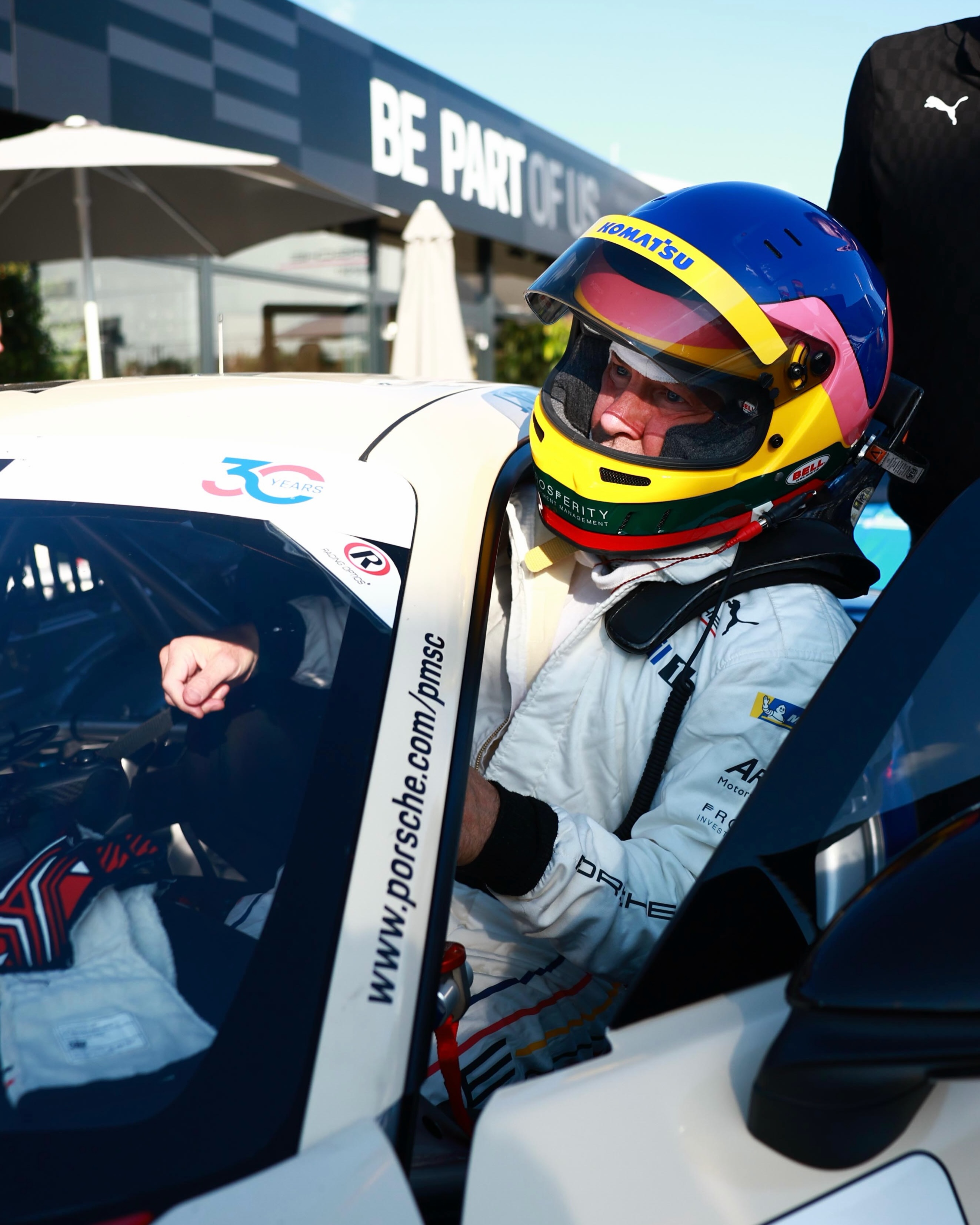 JACQUES VILLENEUVE RACES A PORSCHE NUMBERED 911 AT 55 (image 6)