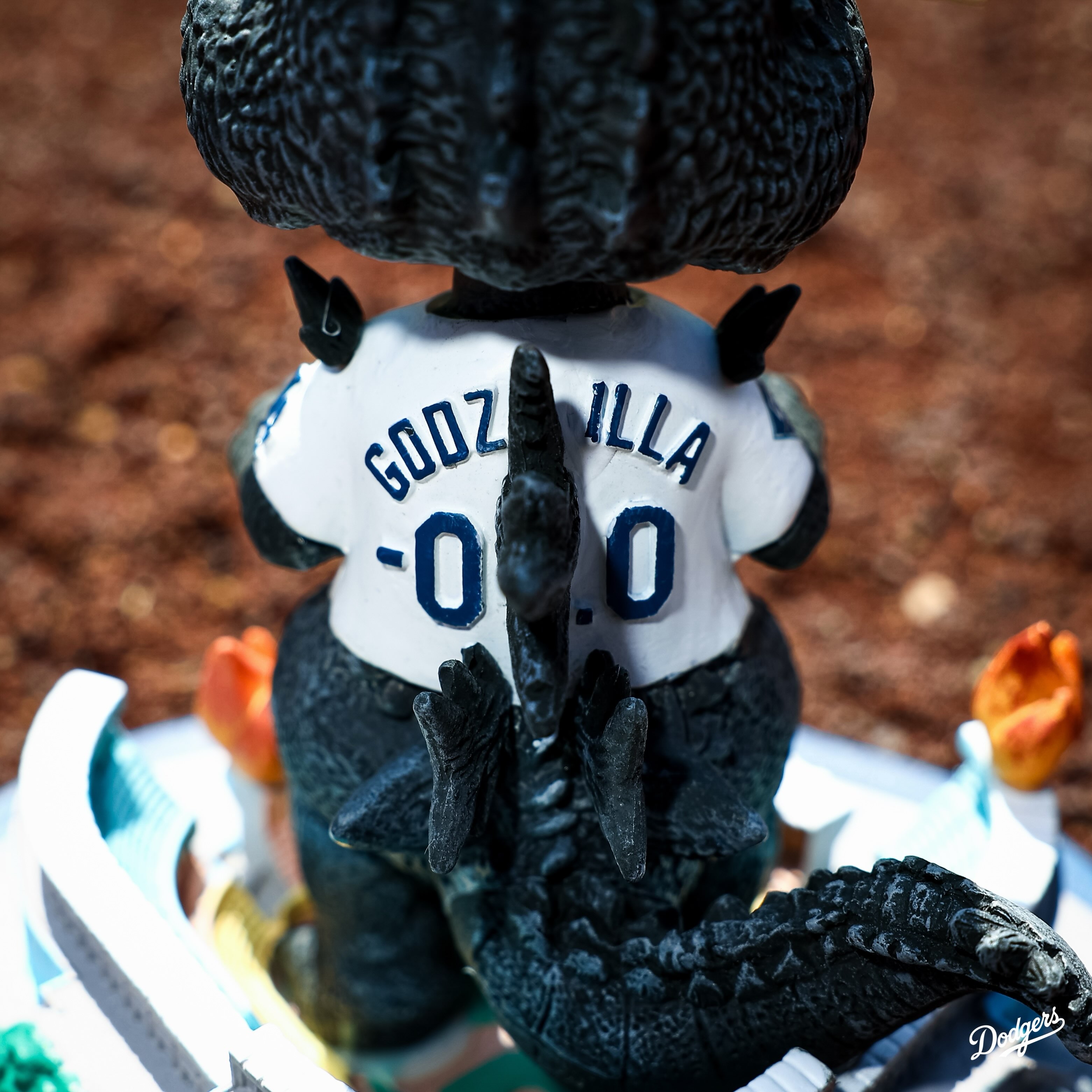DODGERS STAGE GODZILLA NIGHT ON UNIQLO FIELD SEPT 24 (image 3)