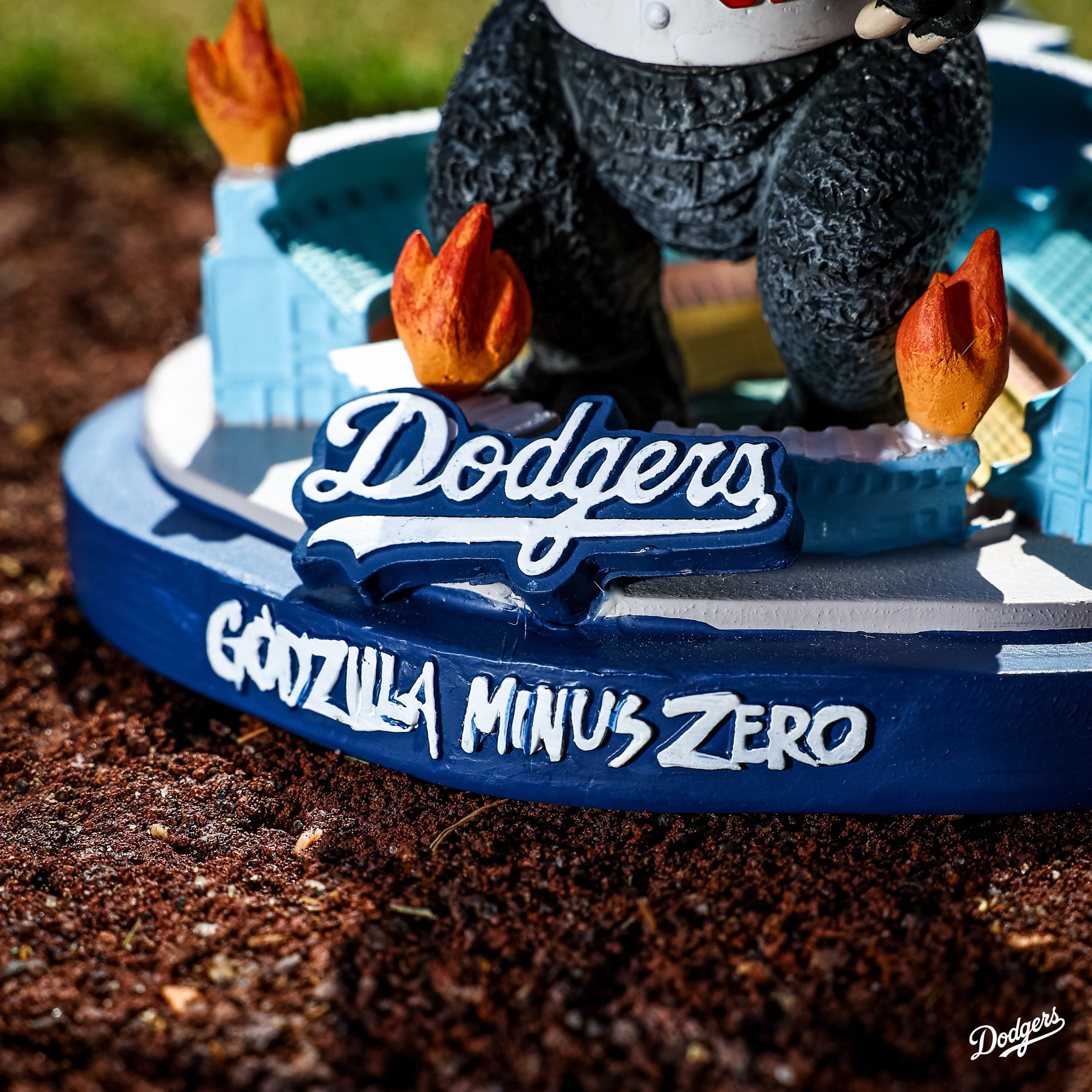 DODGERS STAGE GODZILLA NIGHT ON UNIQLO FIELD SEPT 24 (image 4)