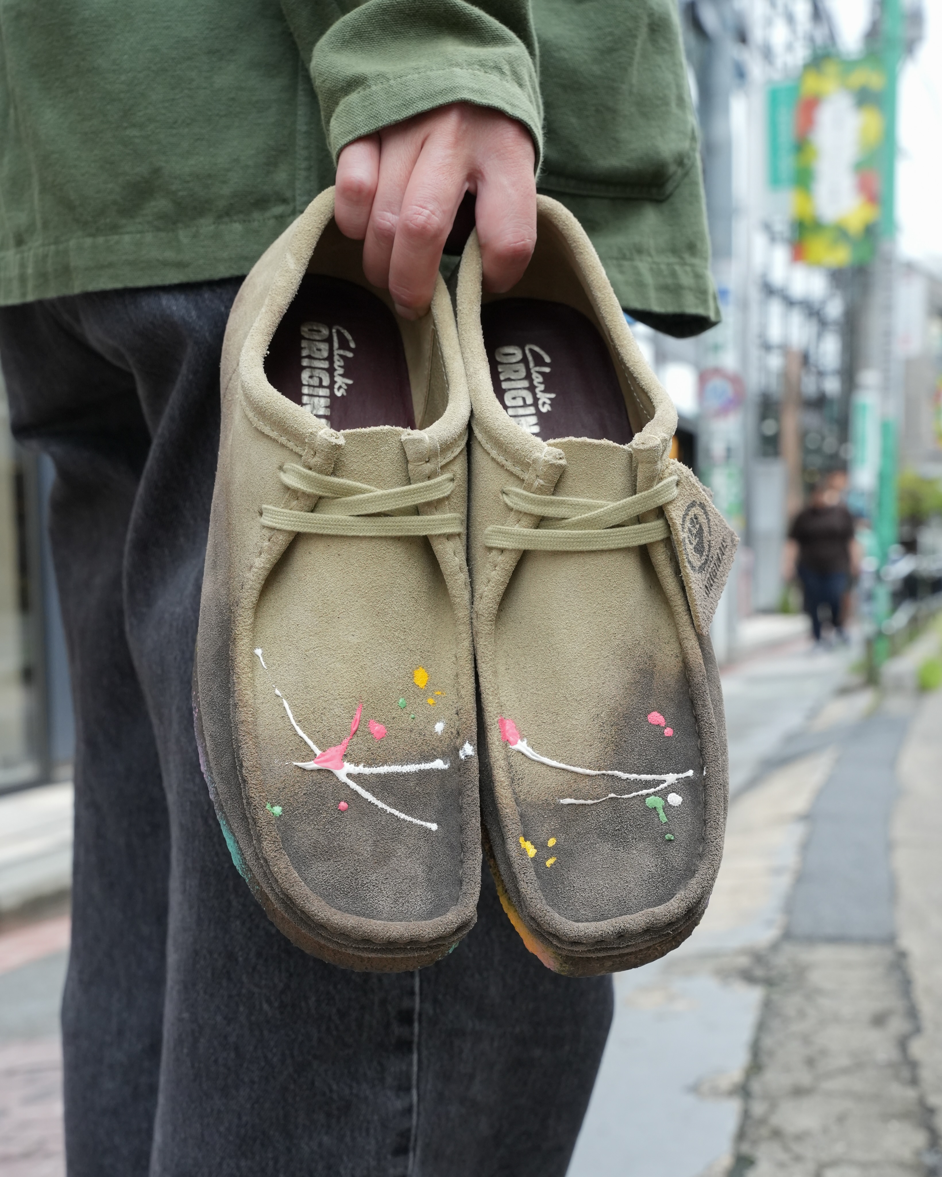 INOUE BROTHERS CLARKS WALLABEE TAKES DYE AND DRIPS (image 5)