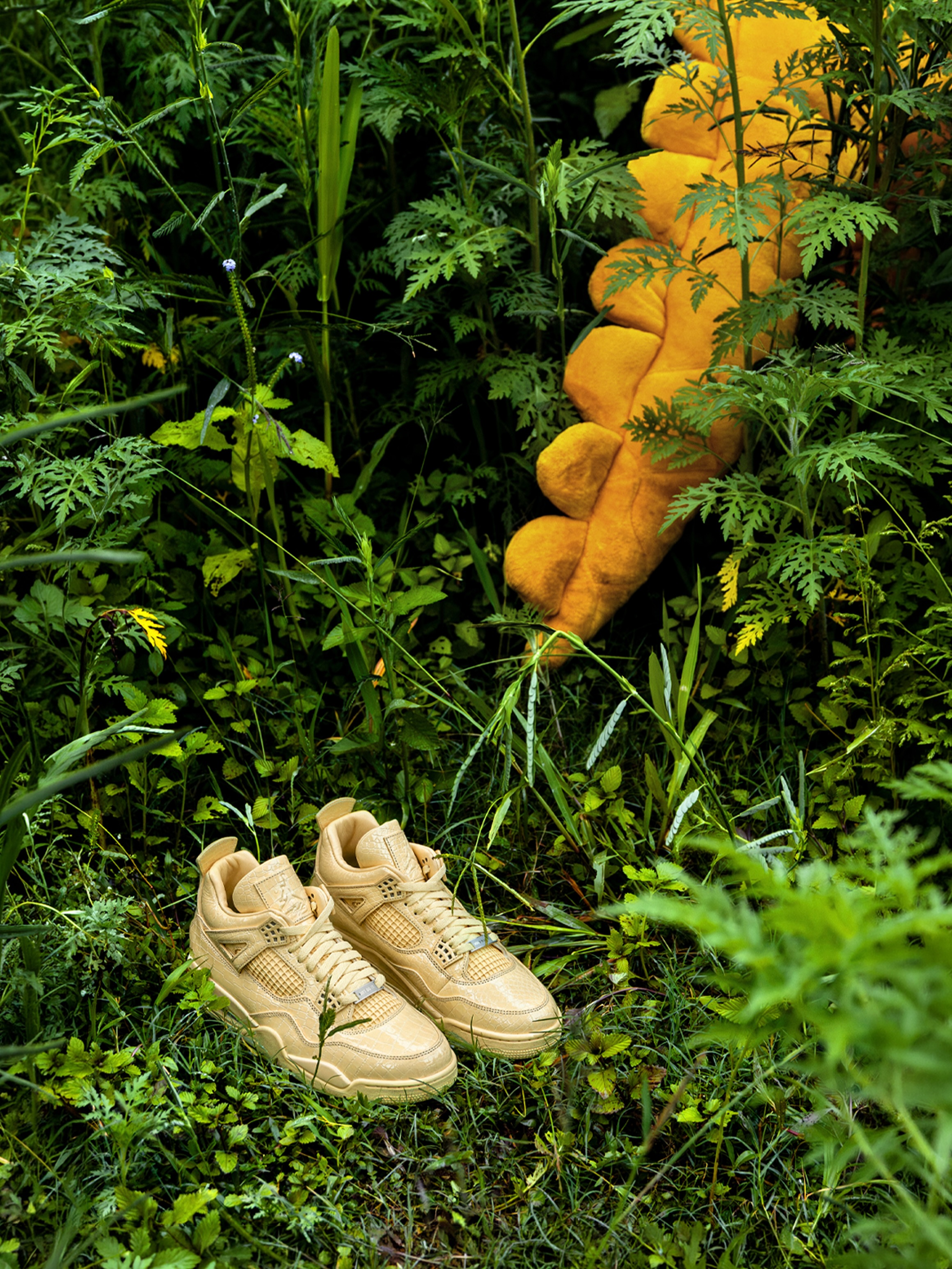 J BALVIN'S AIR JORDAN 4 AMAZONAS DROPS SEPTEMBER 28 (image 3)