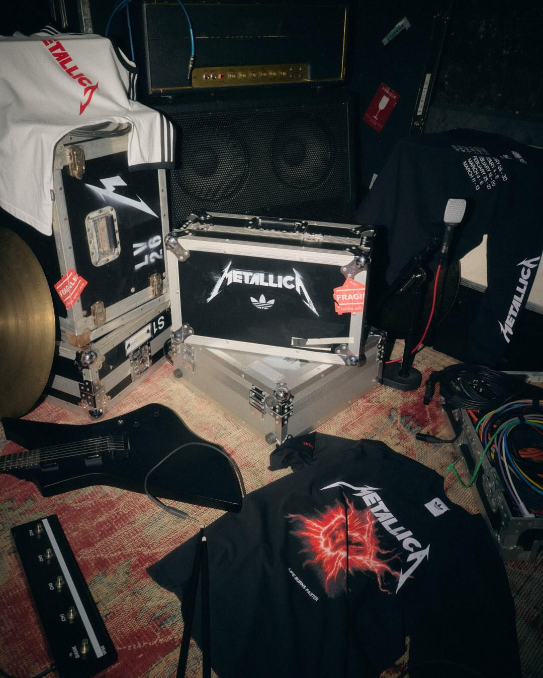 METALLICA'S SPHERE RESIDENCY GETS ITS FIRST ADIDAS CAPSULE (image 2)