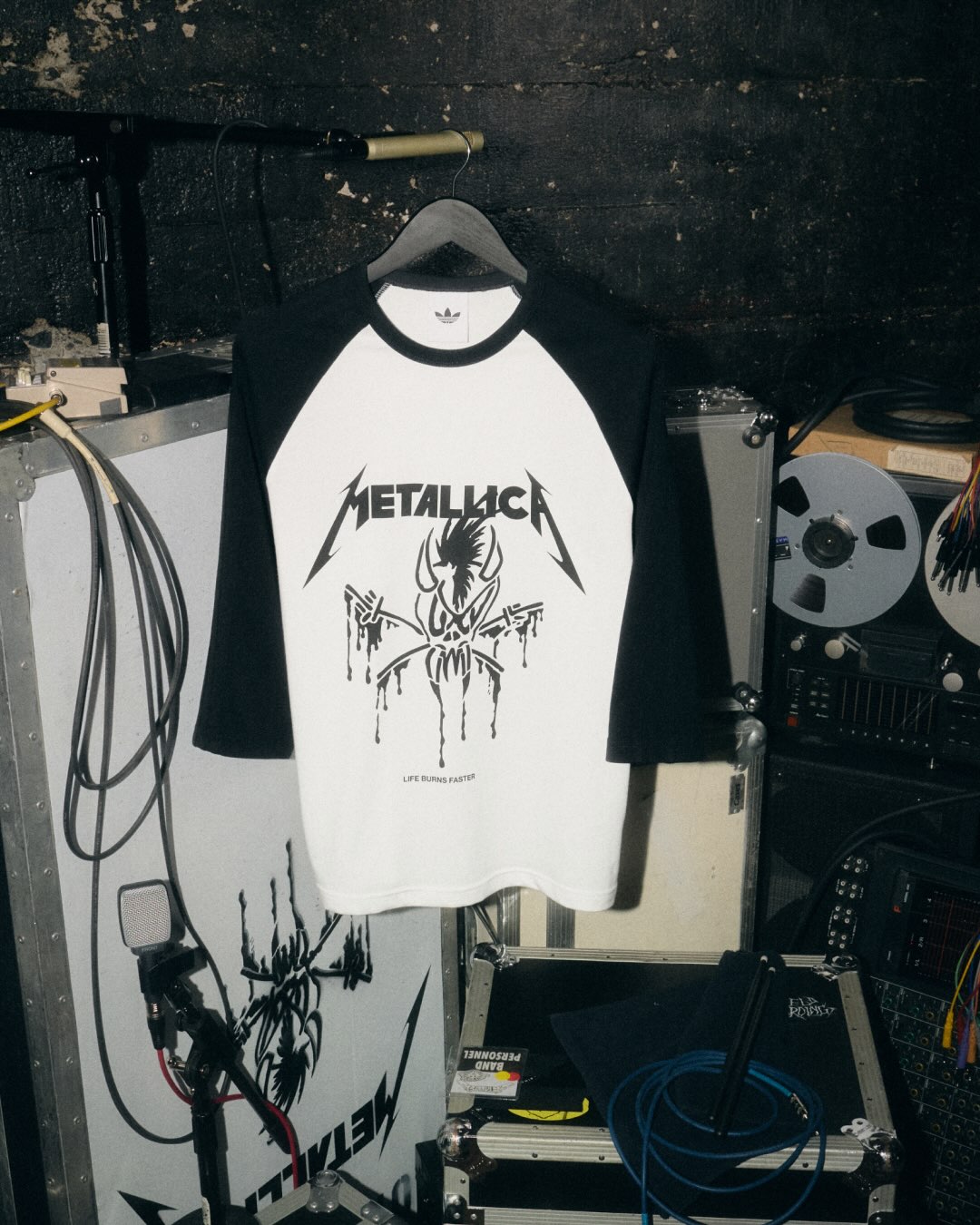 METALLICA'S SPHERE RESIDENCY GETS ITS FIRST ADIDAS CAPSULE (image 5)