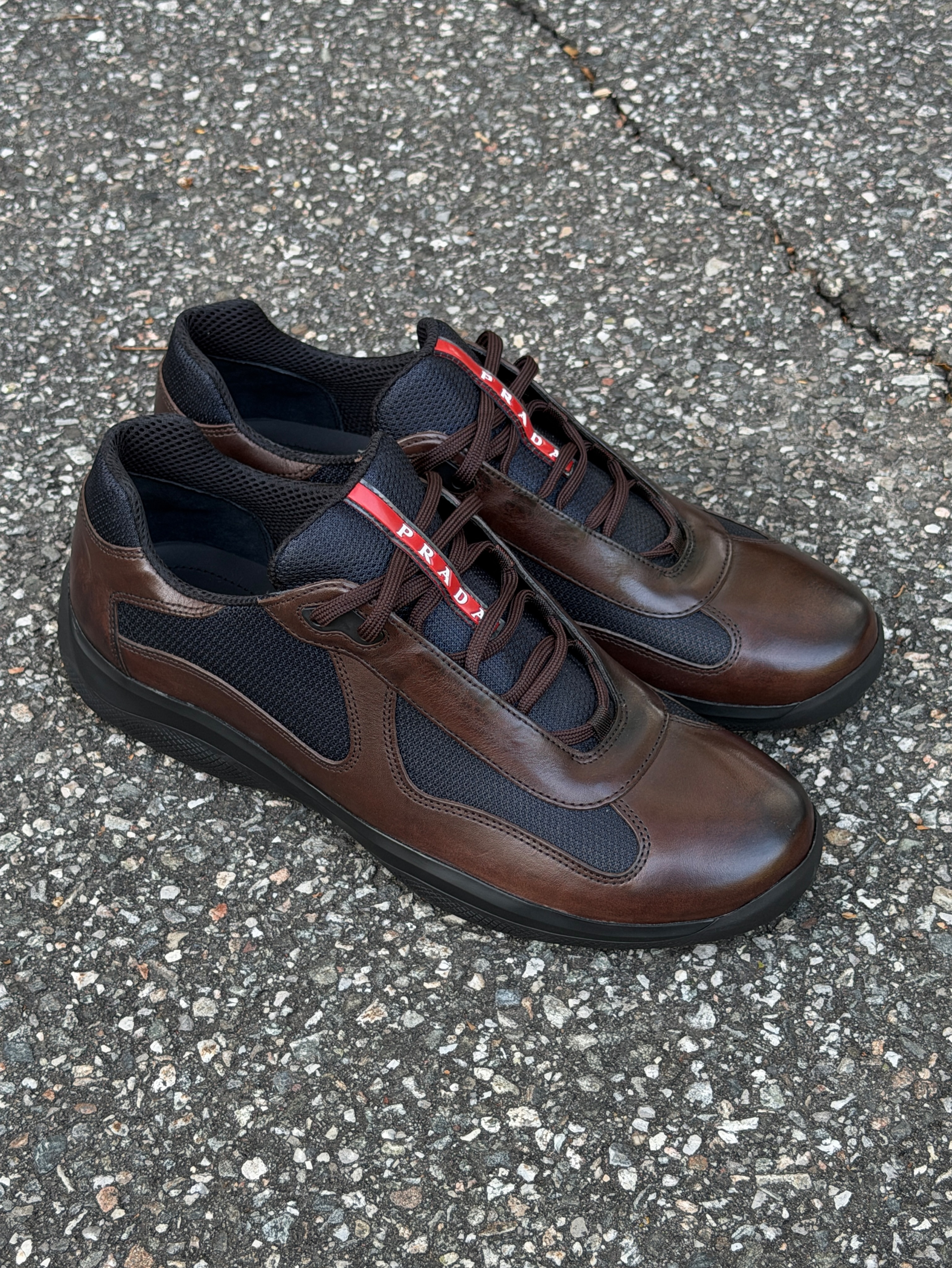 FRANK OCEAN WEARS PRADA'S BRUSHED LEATHER AMERICA'S CUP (image 8)