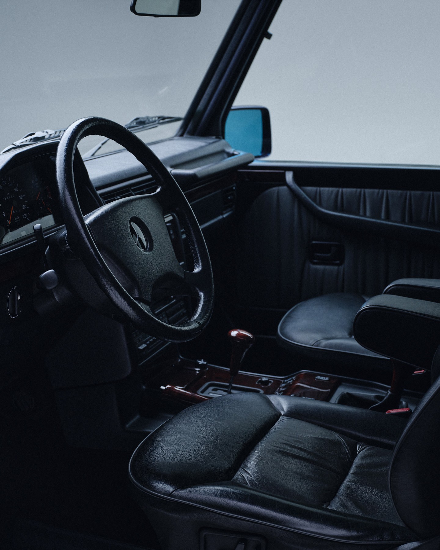 Mercedes 500 GE V8 Was Built 446 Times in 1993 (image 3)