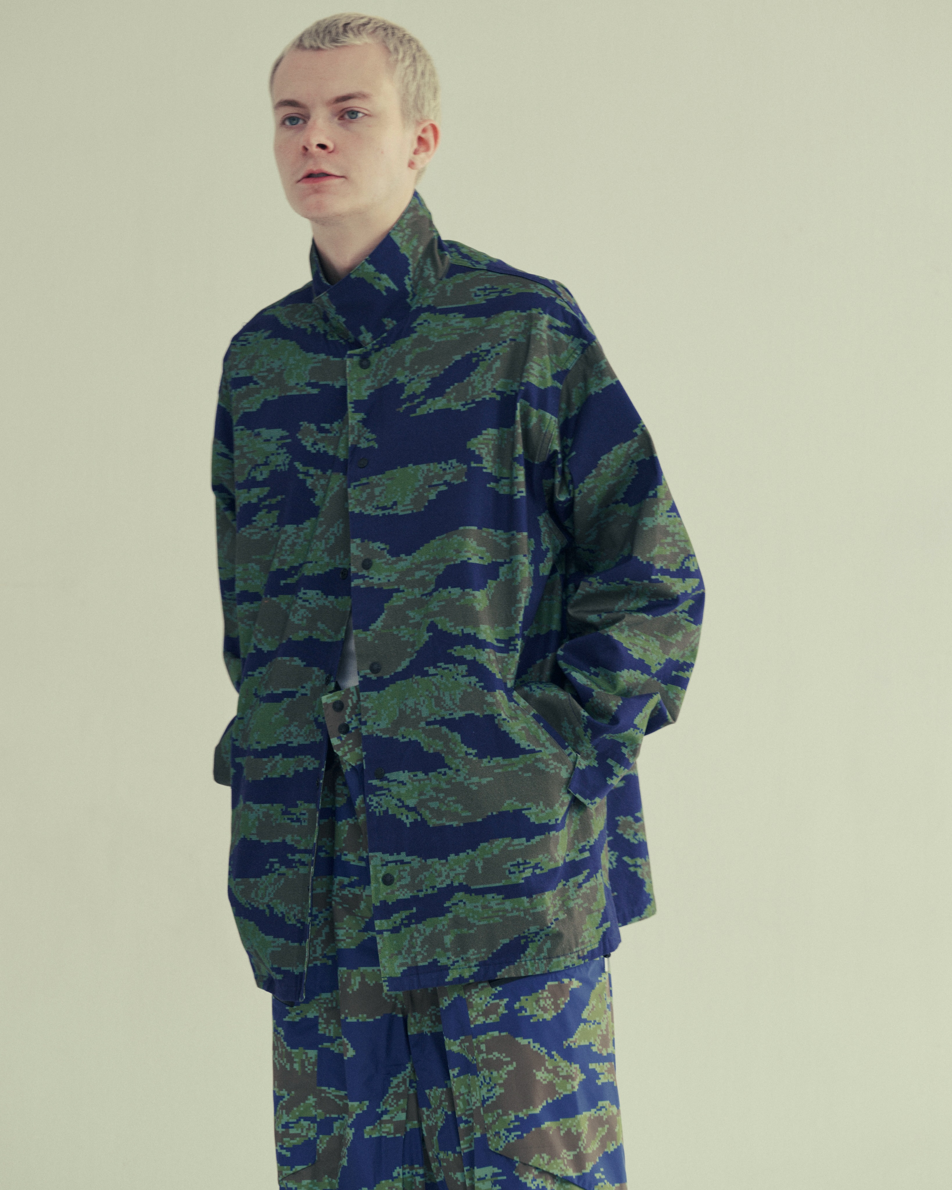 BPAW Snow Jackets and a Snowboard Anchor BAPE's FW26 Drop (image 8)