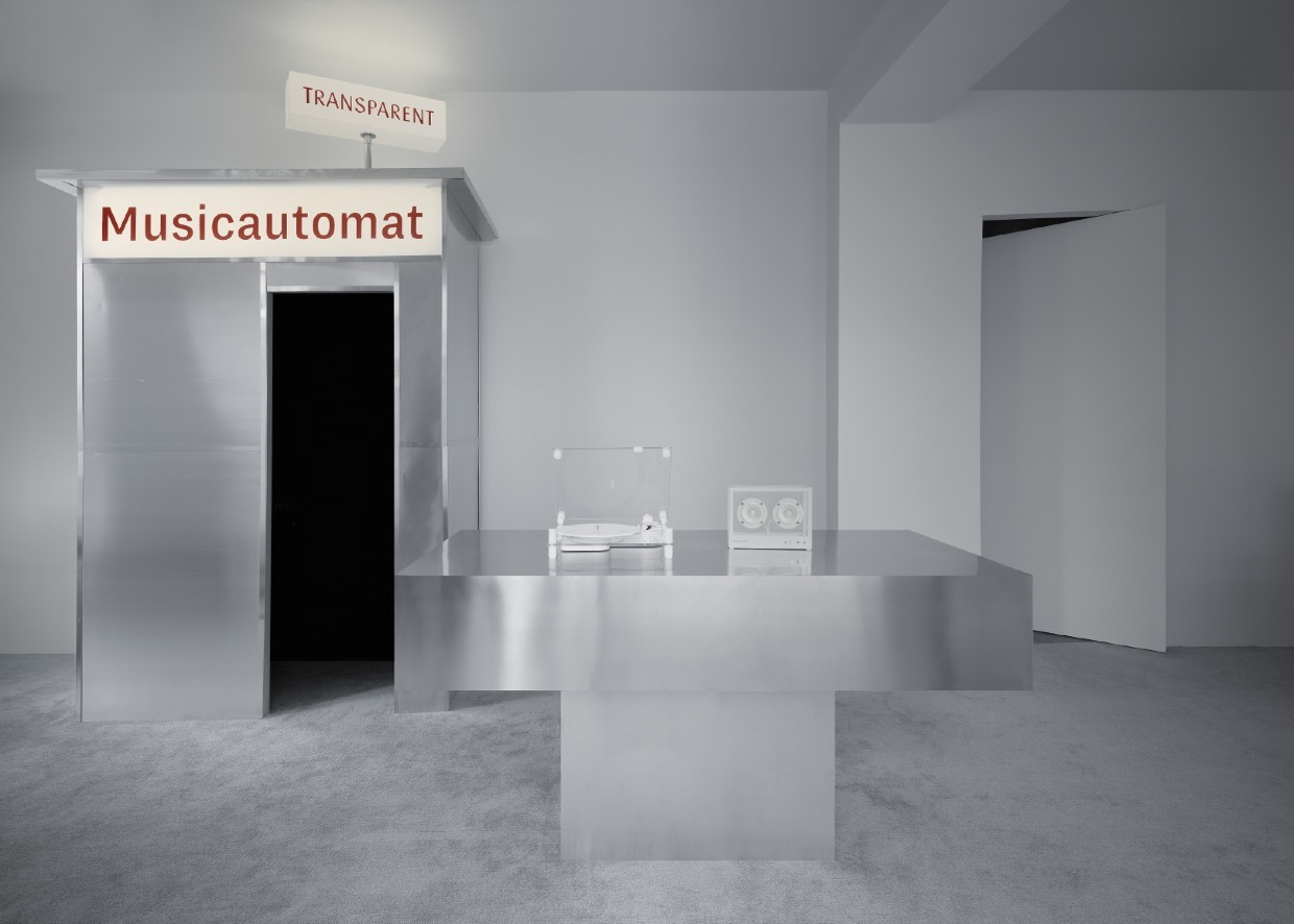 TRANSPARENT BUILDS ITS FIRST STORE AROUND LISTENING (image 3)